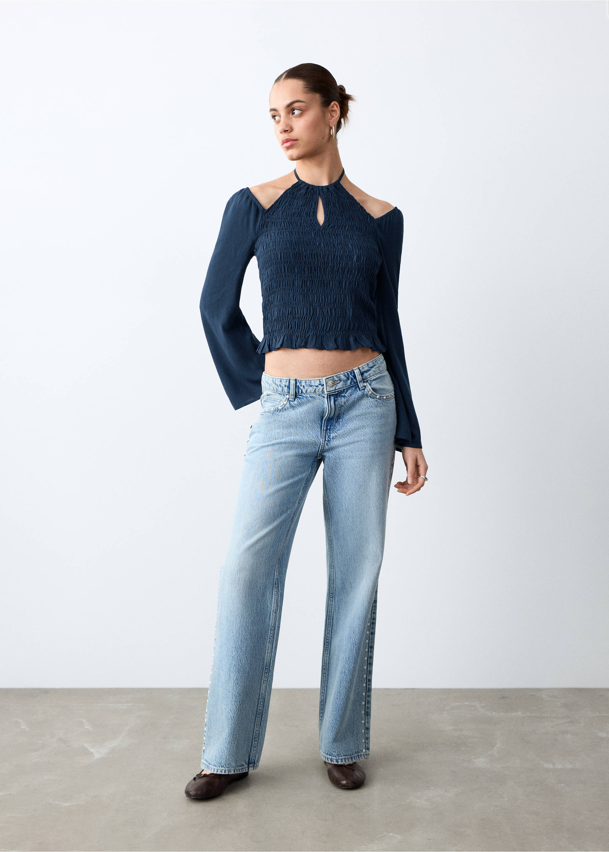 Brusa frunzida cut out - Pla general, Blau marí. Ref: 27031540-00.