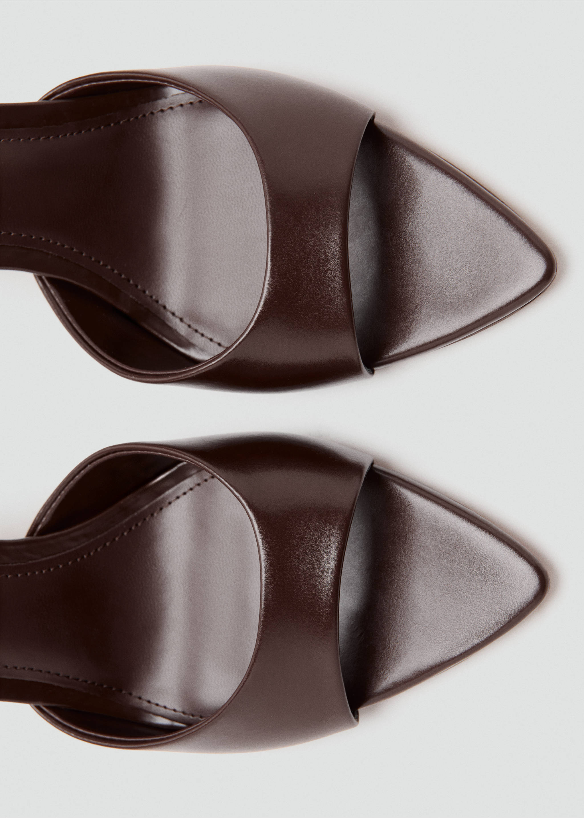 尖头凉鞋 - null, 巧克力色. Ref: 27032546-00.