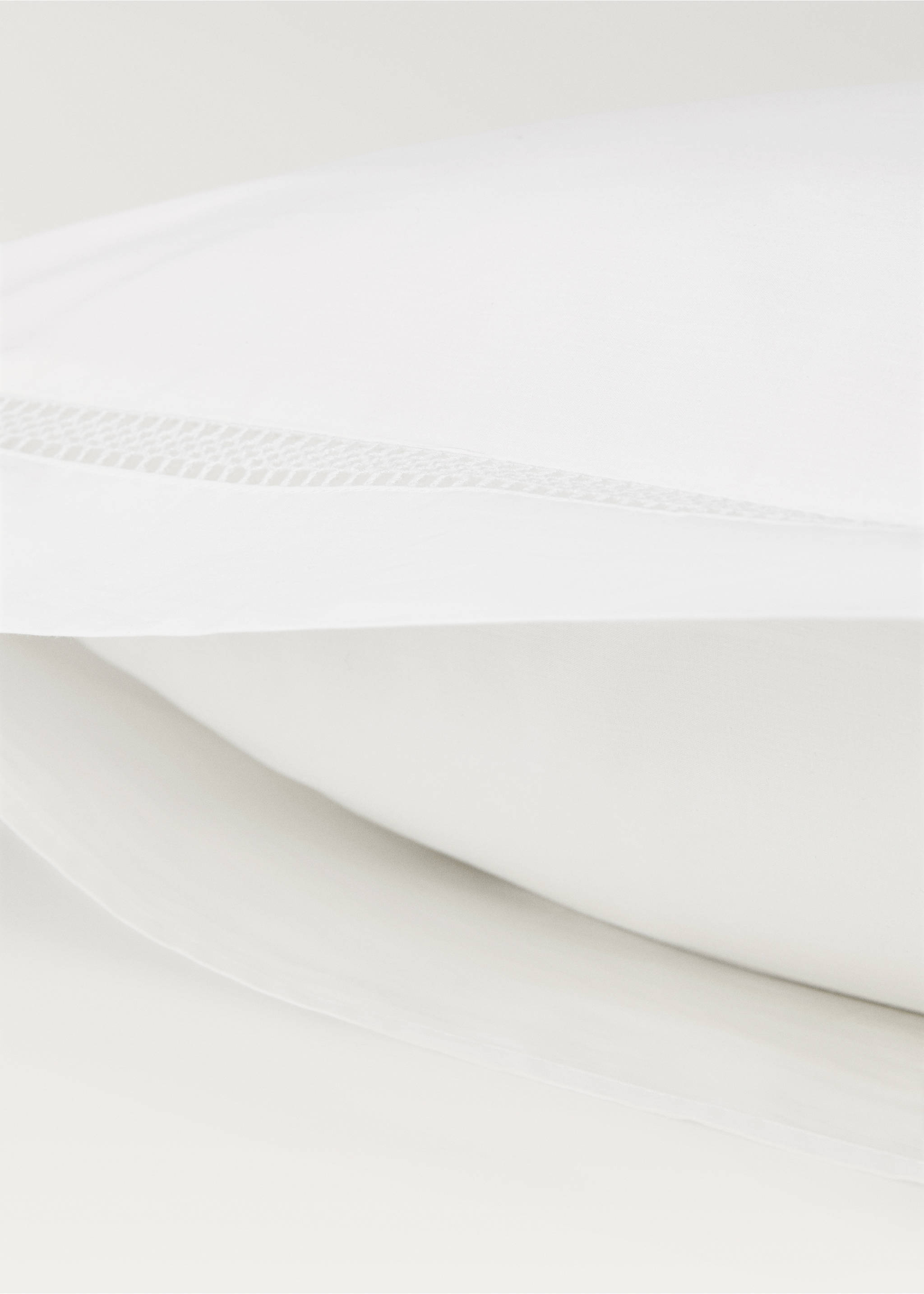 Two cotton percale pillowcases with inset 60x60 cm - Details of the article 3, White. Ref: 27032895-00.