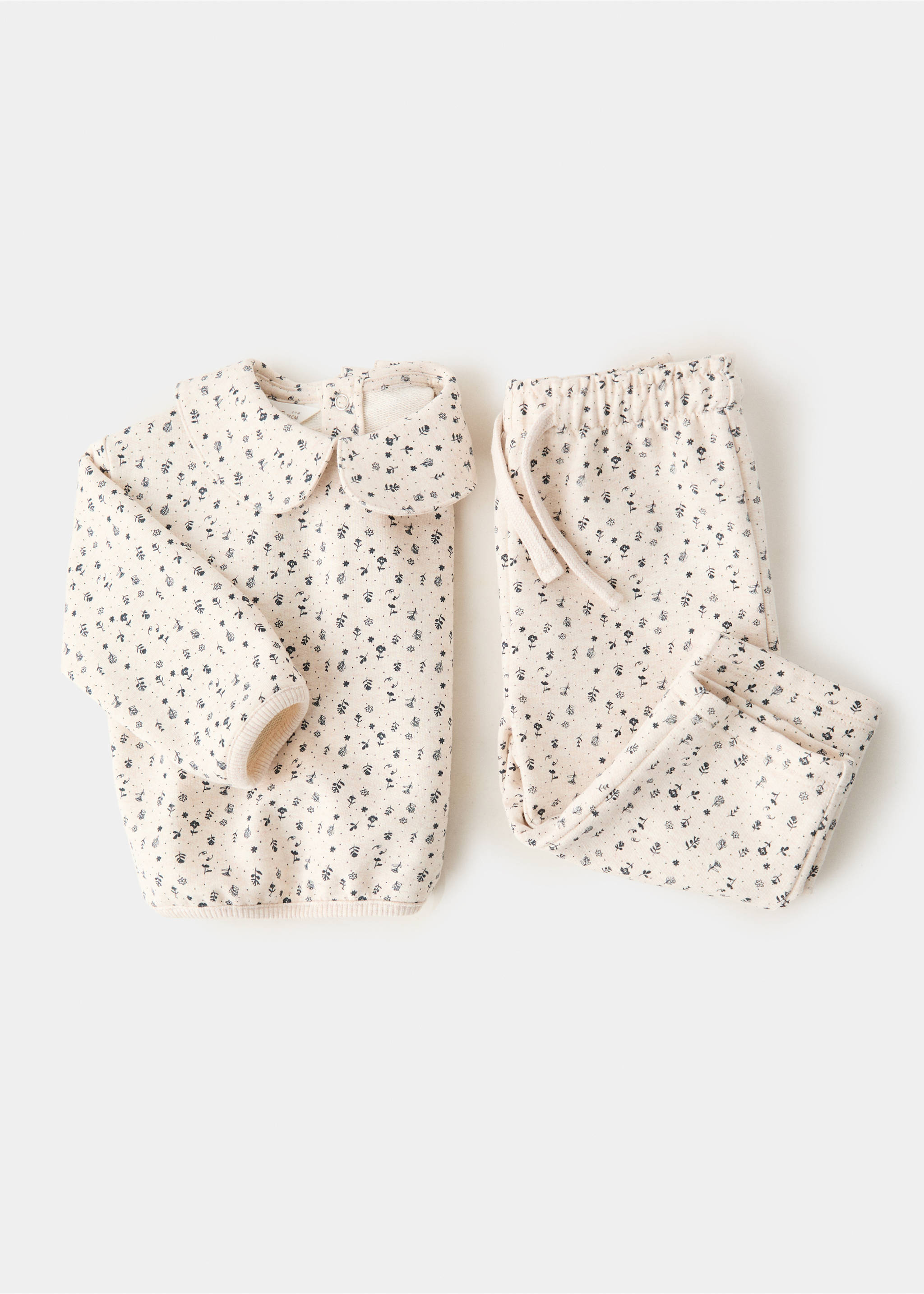 Floral sweatshirt with baby collar - Details of the article 0, Beige. Ref: 27032902-00.