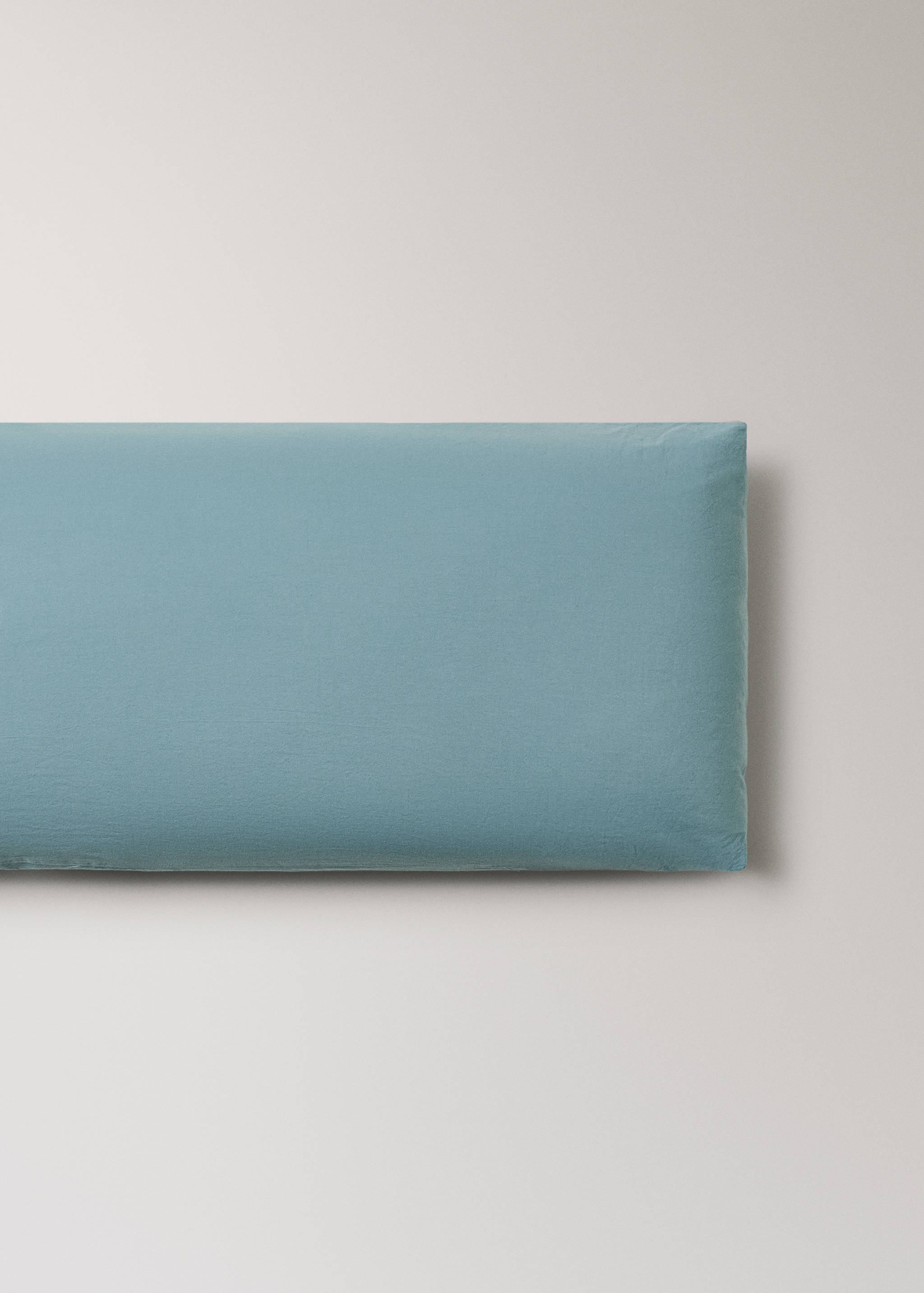 Cotton pillowcase with tie closures 45 x 110 cm - Article without model