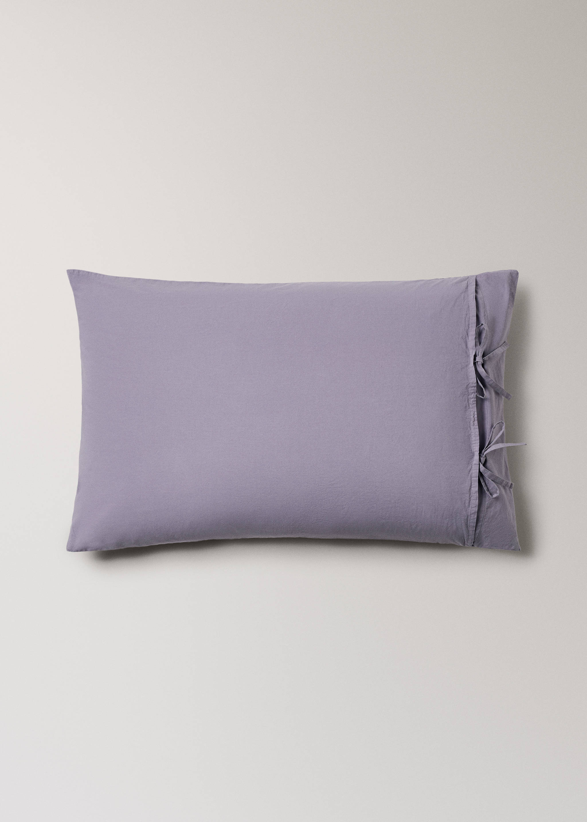 Two cotton pillowcases with tie closures 50x75 cm - Details of the article 3