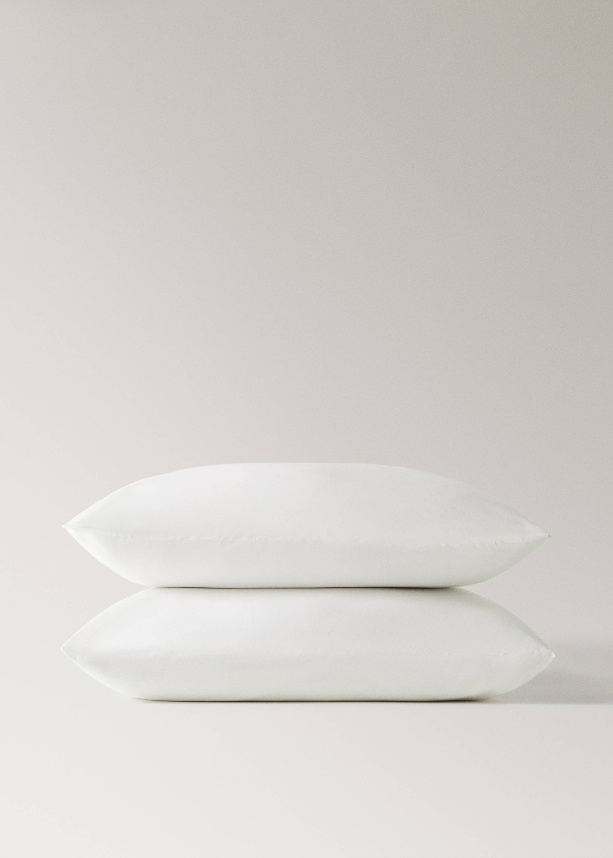 Two cotton percale pillowcases 60x60cm - Details of the article 1