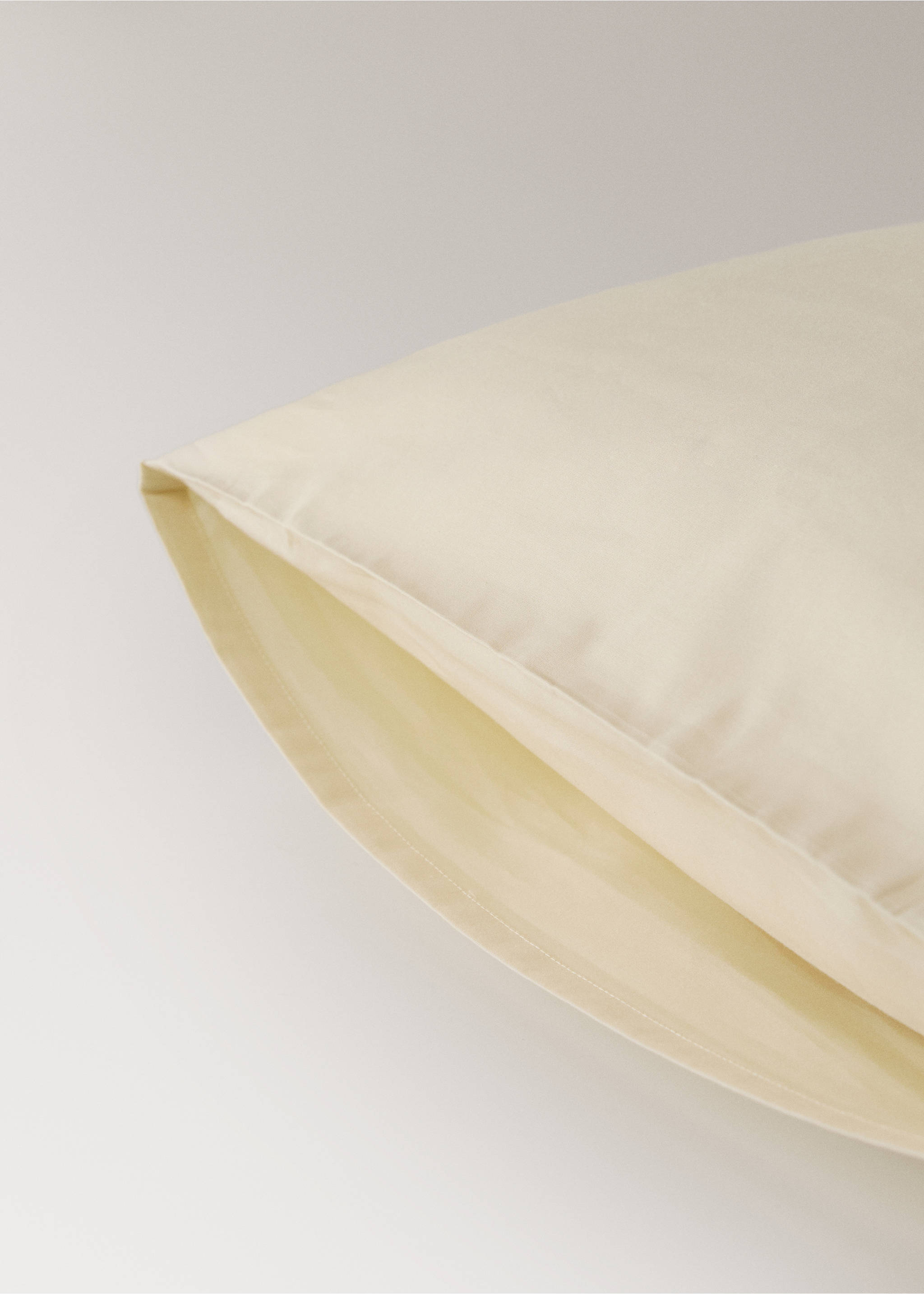 Two cotton percale pillowcases 60x60cm - Details of the article 2, Pastel Yellow. Ref: 27032918-00.
