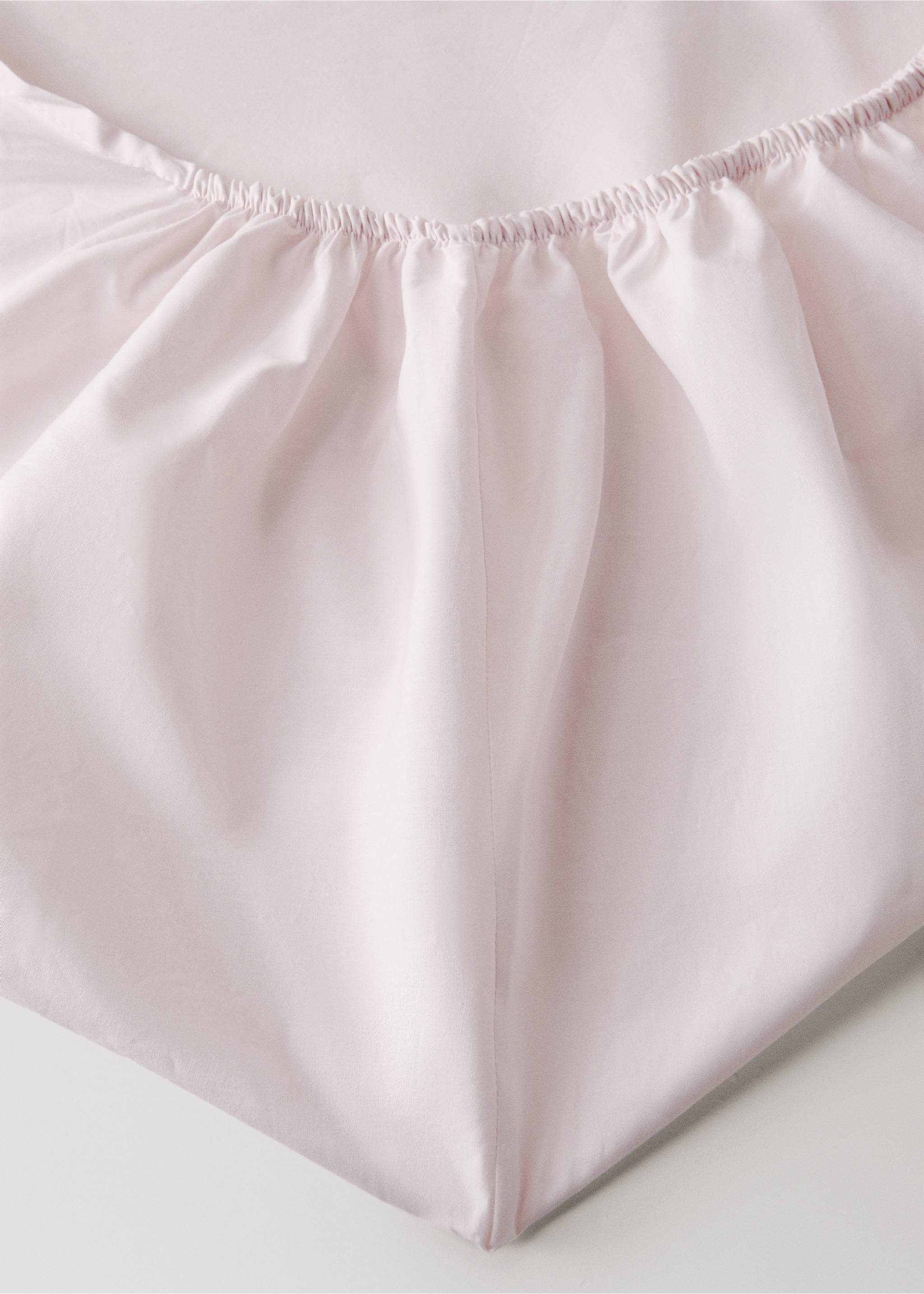 200-thread count percale cotton fitted sheet for 160 cm bed - Details of the article 2, Light Pink. Ref: 27032922-00.