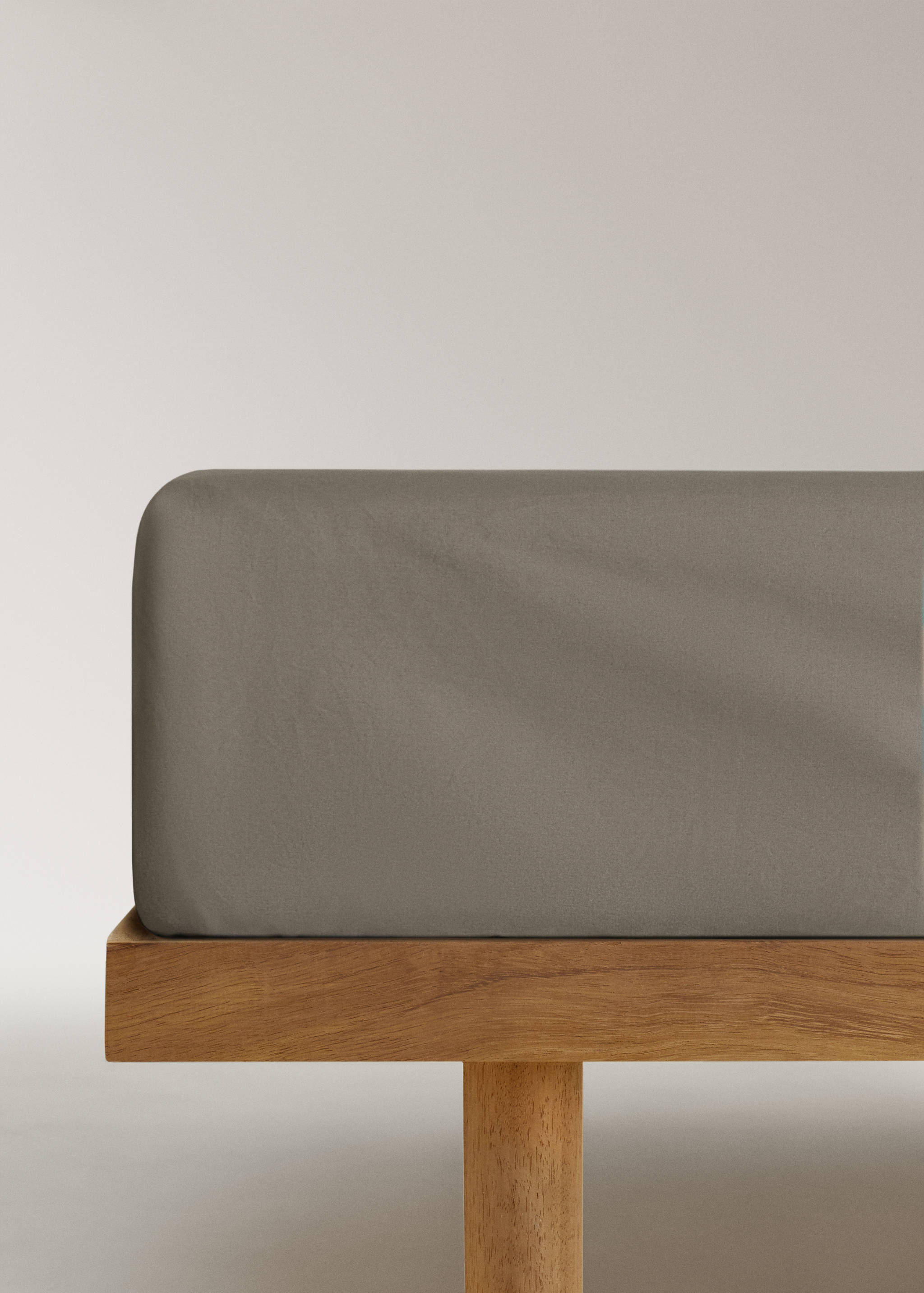 300-thread count percale cotton fitted sheet for 180 cm bed - Article without model