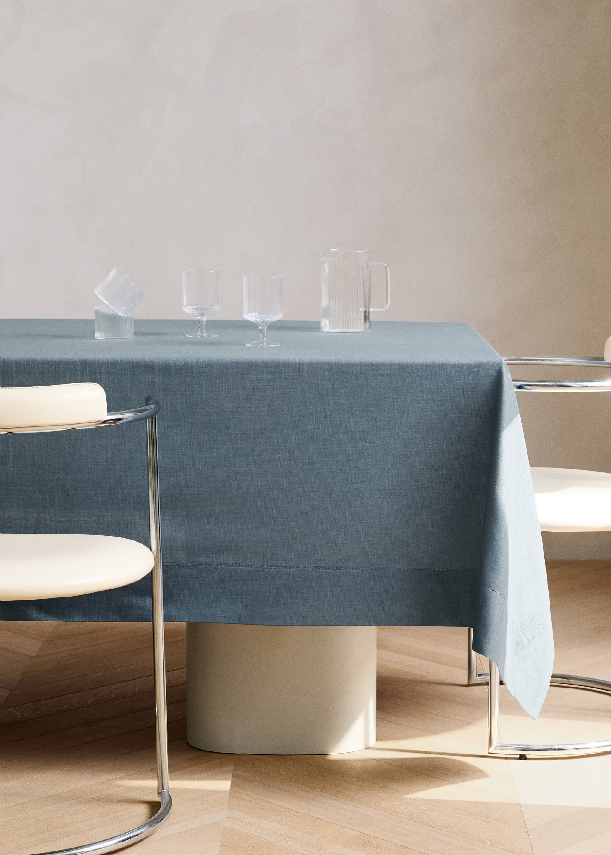 Obrus bawełniany z mereżką dla 8 do 10 osób - Plan ogólny