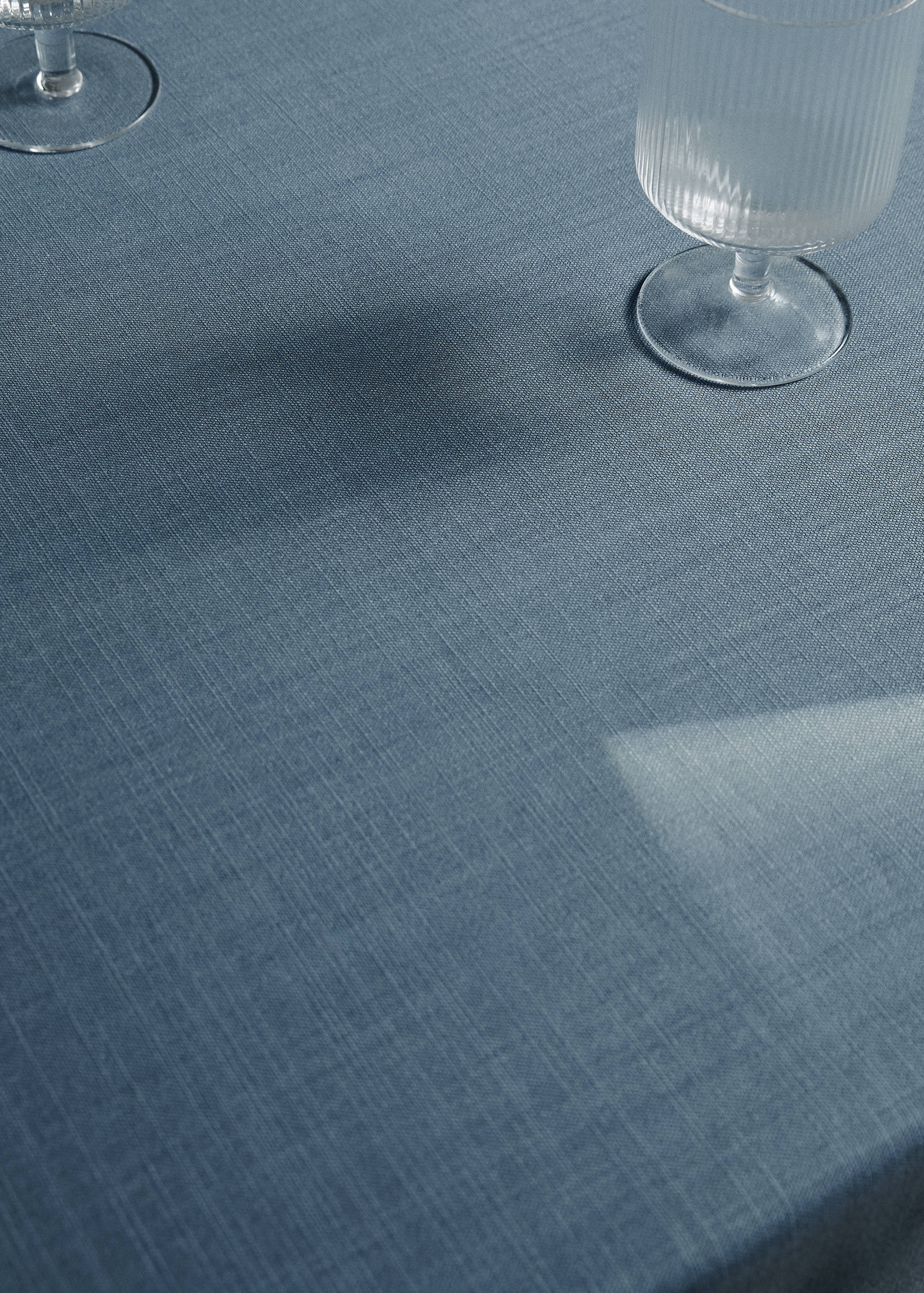 Nappe coton détail ajouré pour 6 à 8 convives - Détail de l'article 7