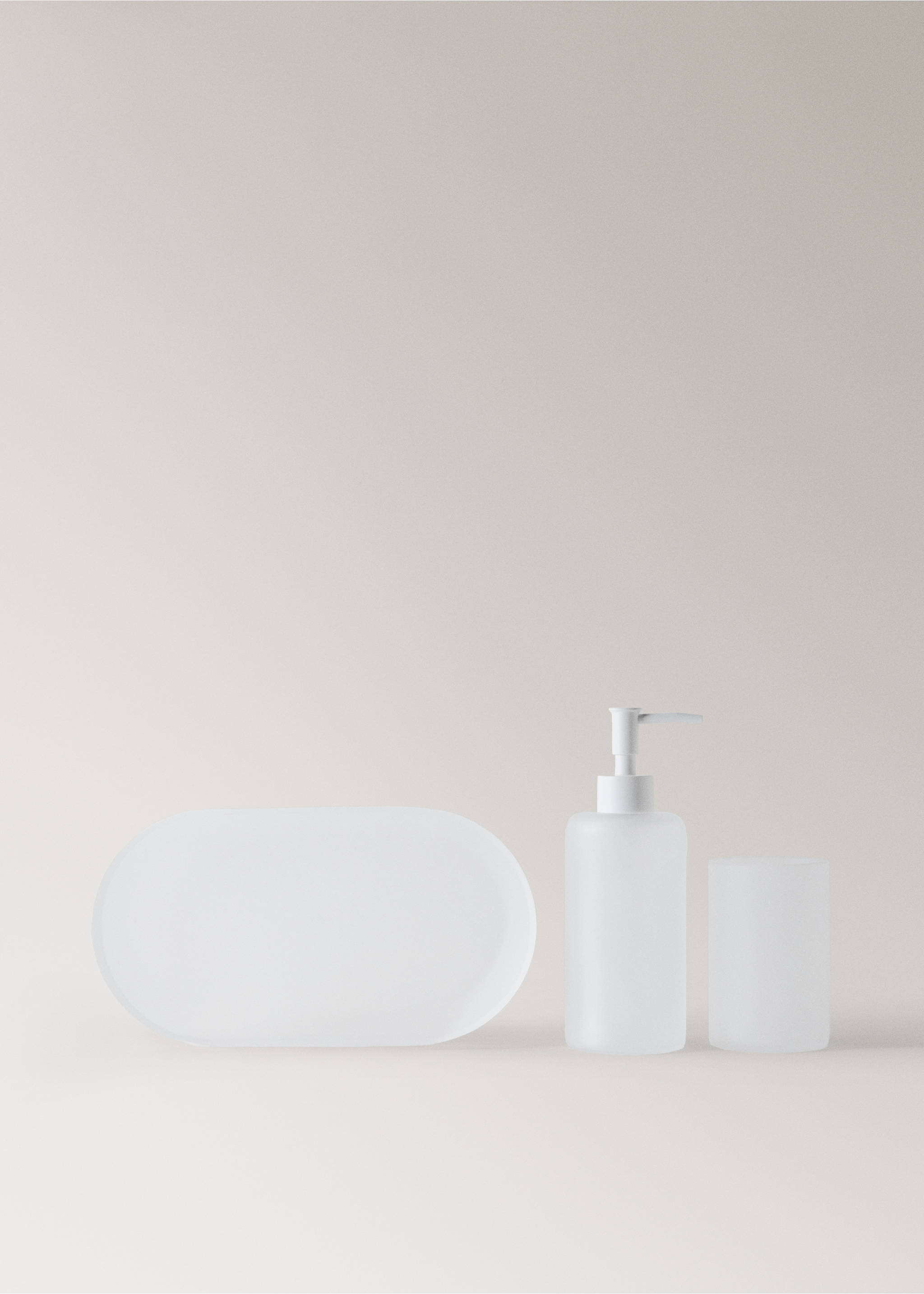 Frosted glass bathroom tray - Details of the article 3, White. Ref: 27033281-00.