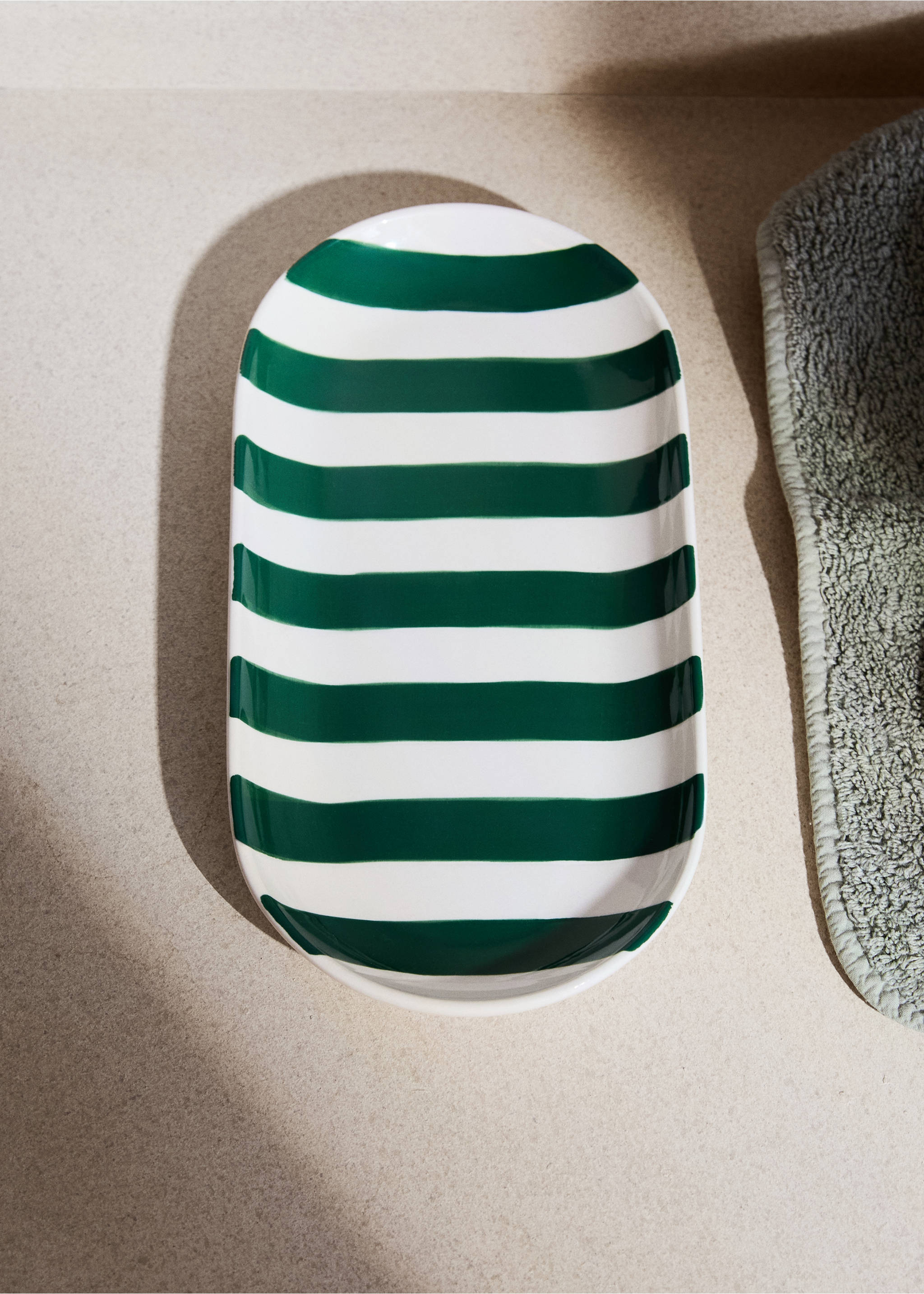 Ceramic bathroom tray with painted stripes - General plane, Dark Green. Ref: 27033282-00.