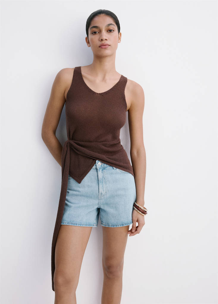 High-waisted straight-fit denim shorts — Light Blue