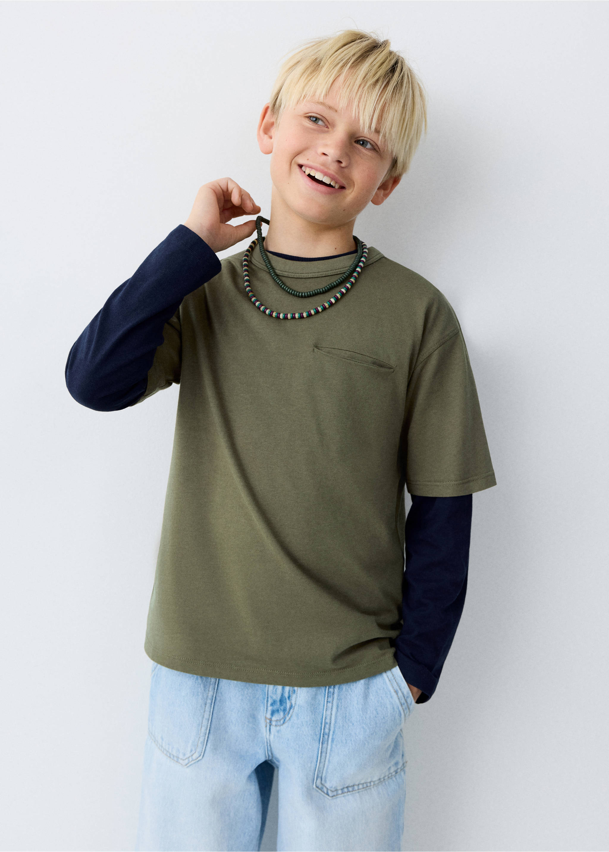 Camiseta algodón detalle bolsillo - Plano general, Khaki. Ref: 27033292-00.