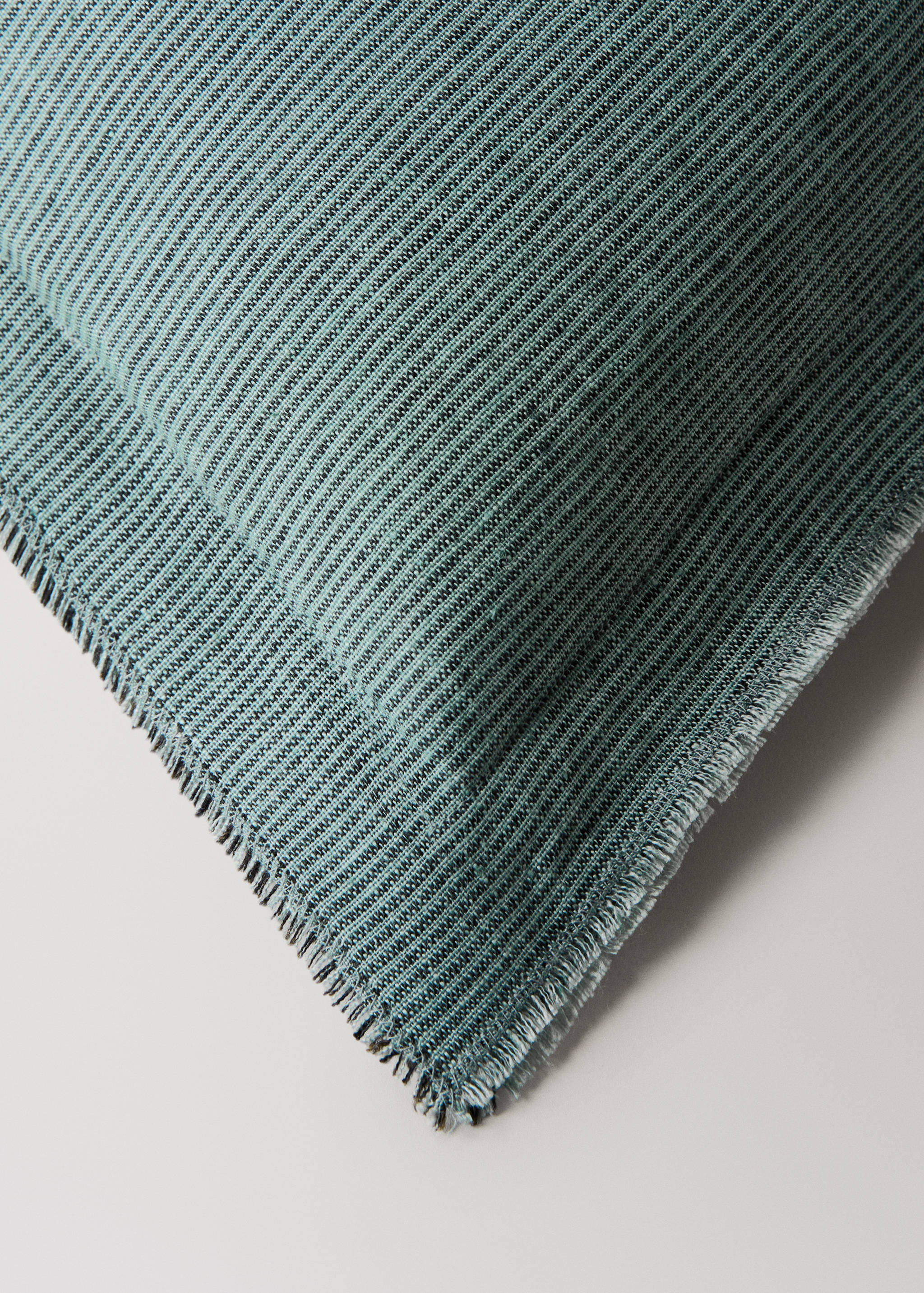 Linen cushion cover with topstitch finish 50x50 cm - Details of the article 1