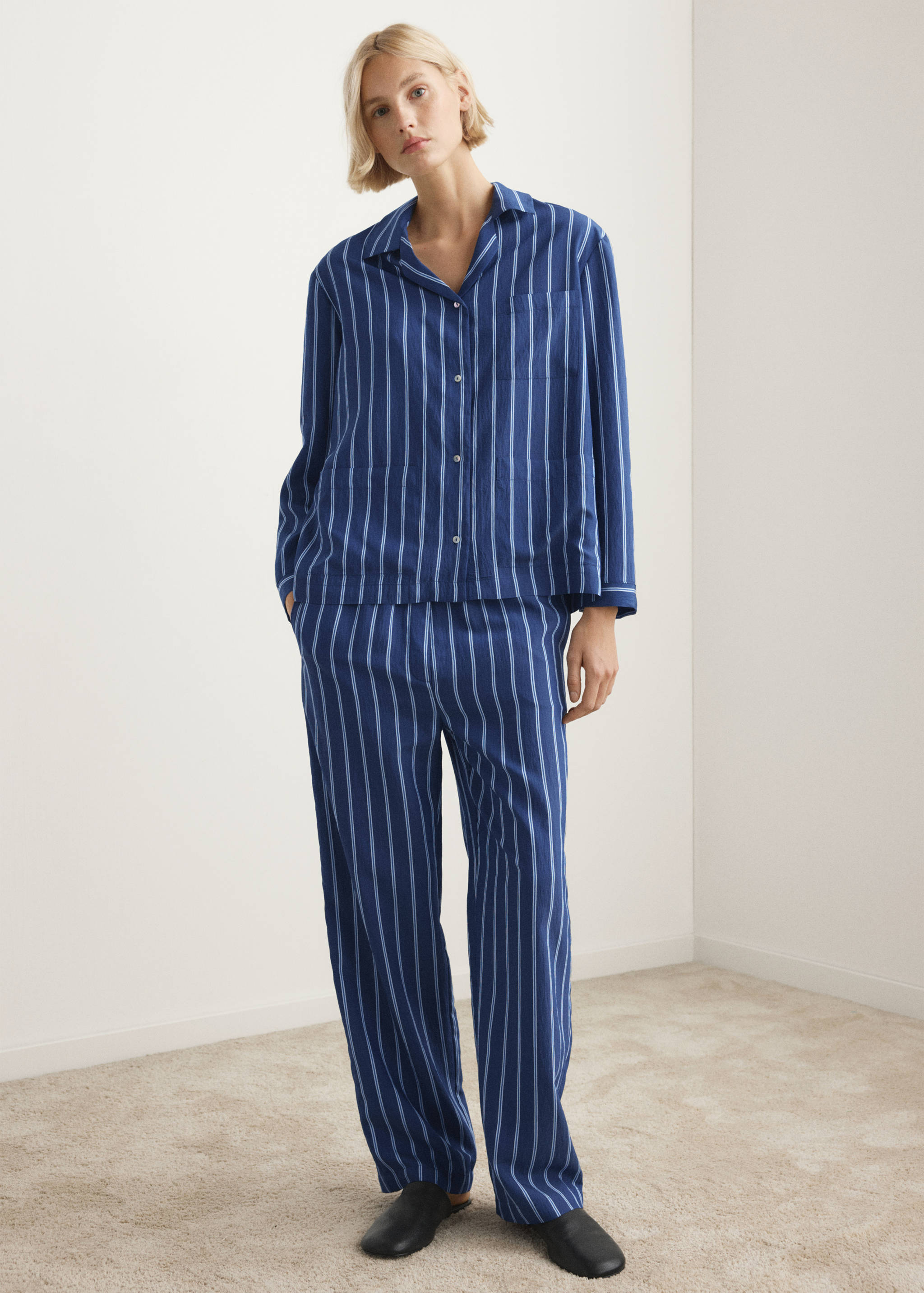 Striped pajama trousers - General plane