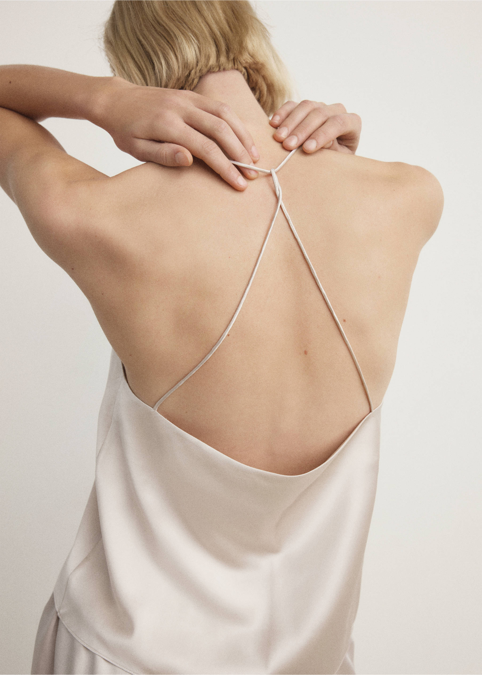 Silk pyjama top - Details of the article 6, Light/Pastel Grey. Ref: 27033329-00.