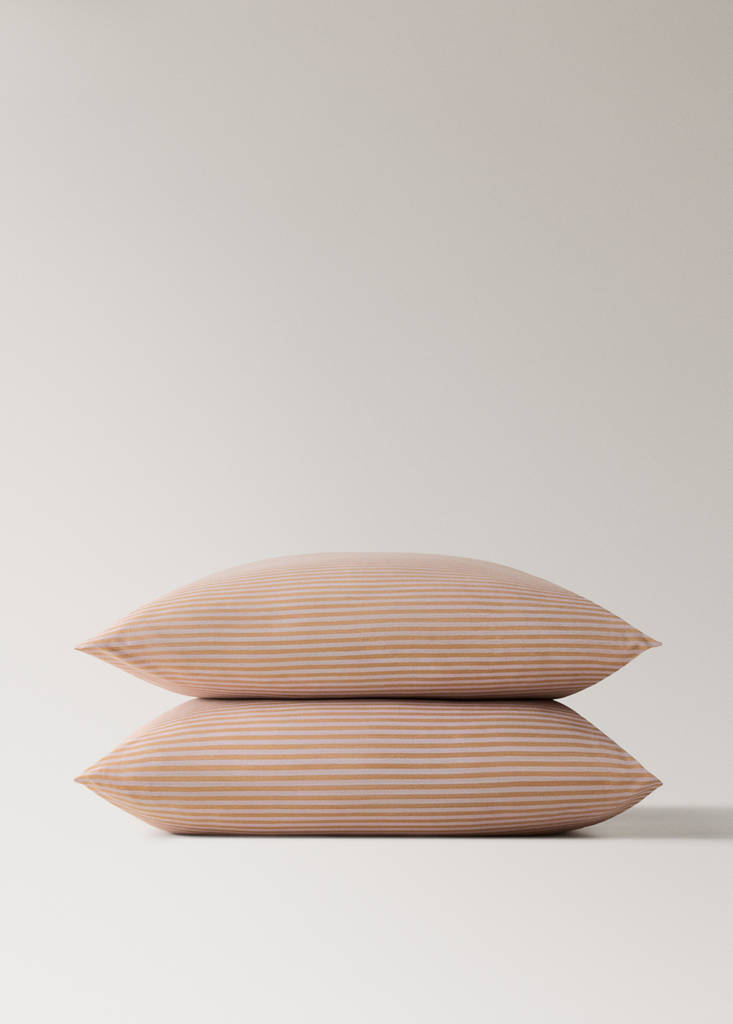 Two 200-thread count cotton percale pillowcases with small stripe 60x60 cm — Peach