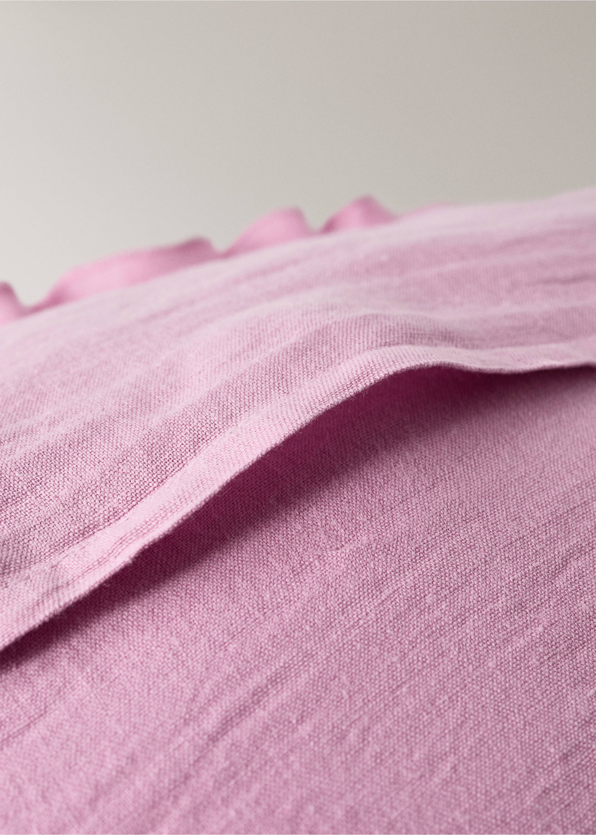 Housse de coussin enfant 100 % lin garment-dyed 30x40 cm - Détail de l'article 2, Rose. Ref: 27033335-00.