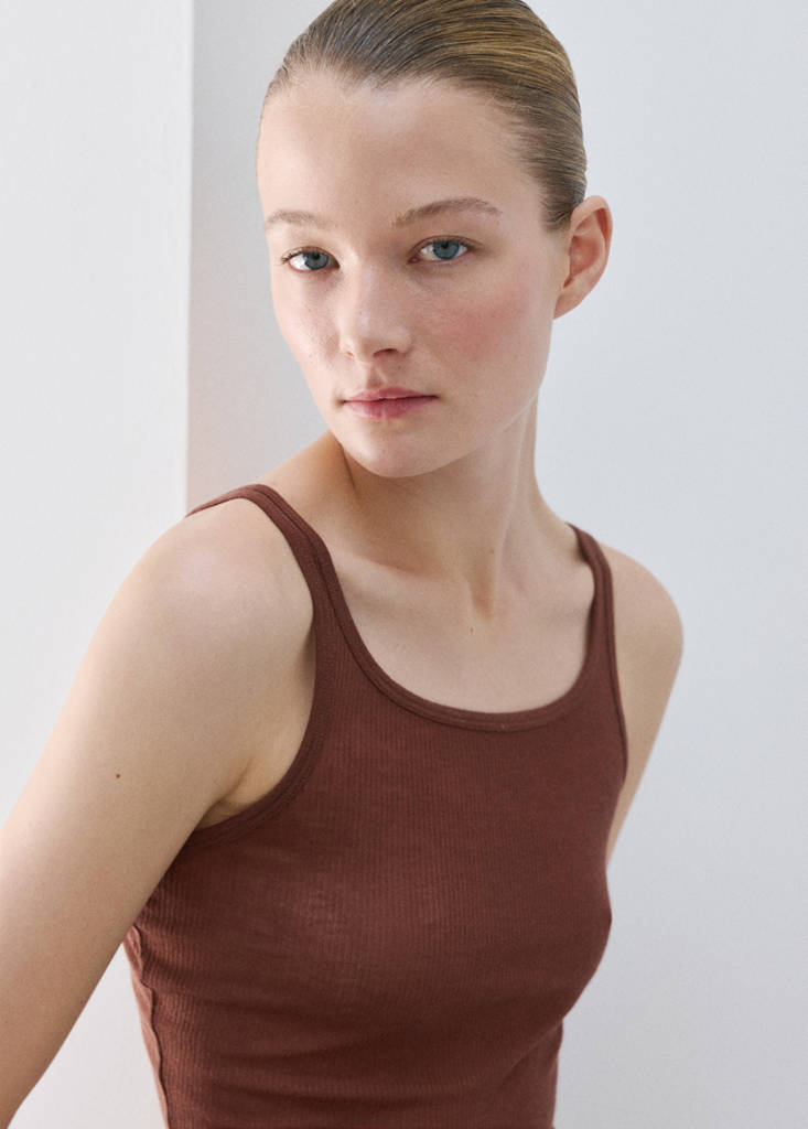Seamless lyocell wool top — Brown