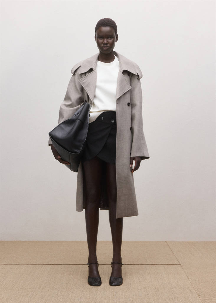 Skirt with belt and buttons — Black