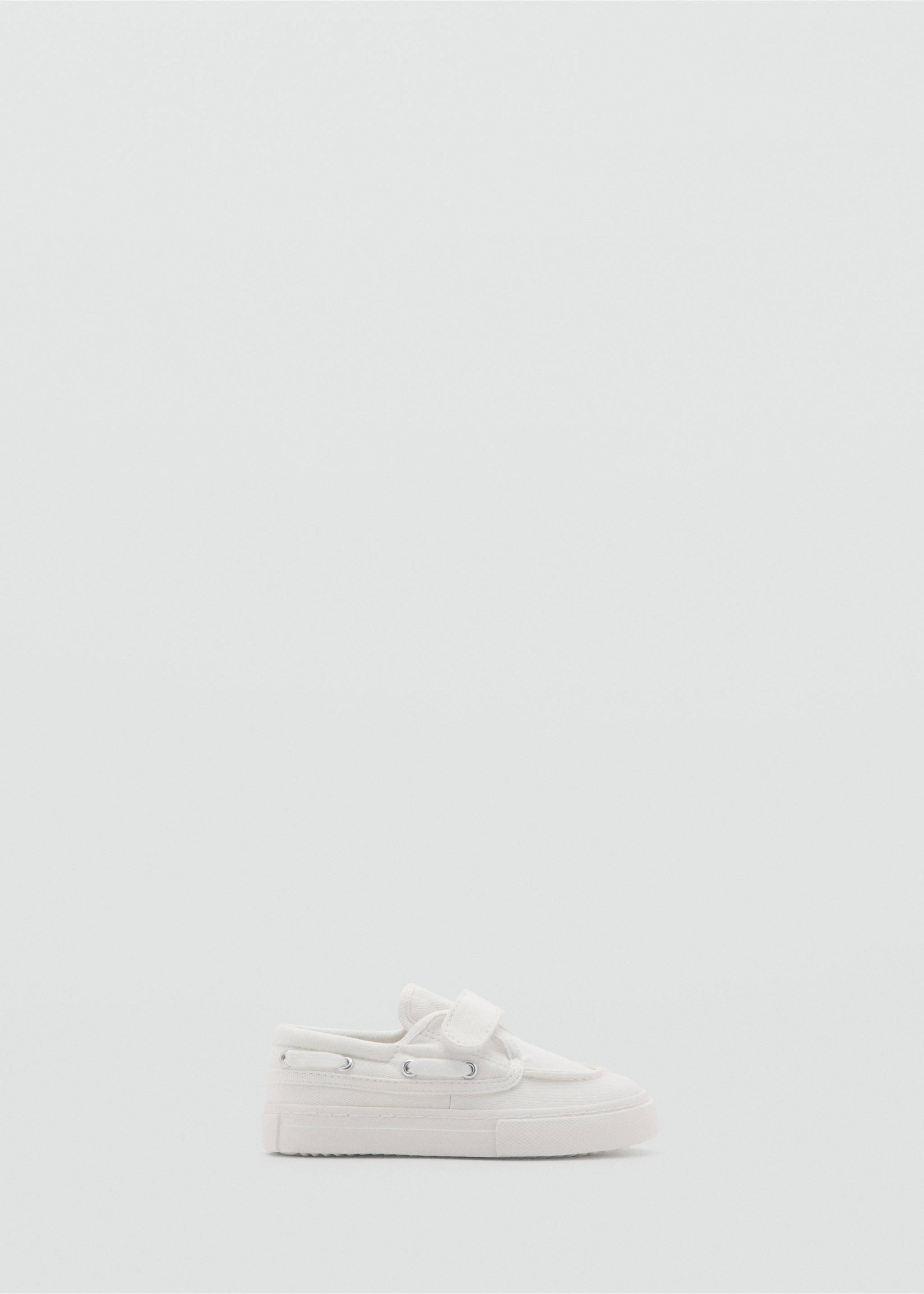 Sneakers i seglarstil kardborreband - Artikel utan modell, Benvit. Ref: 27033720-00.