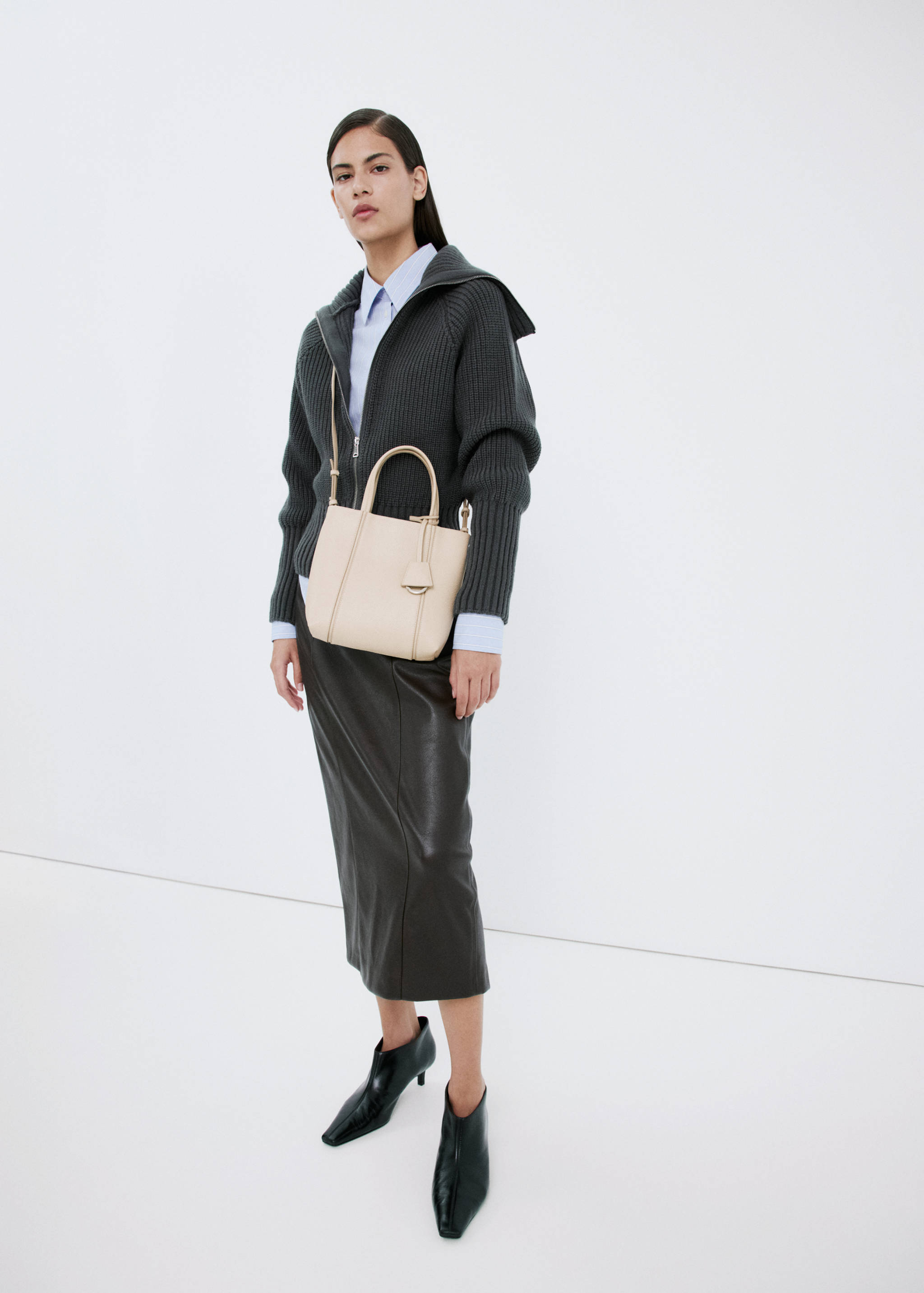 حقيبة ميني مستطيلة بمقابض - رؤية عامة