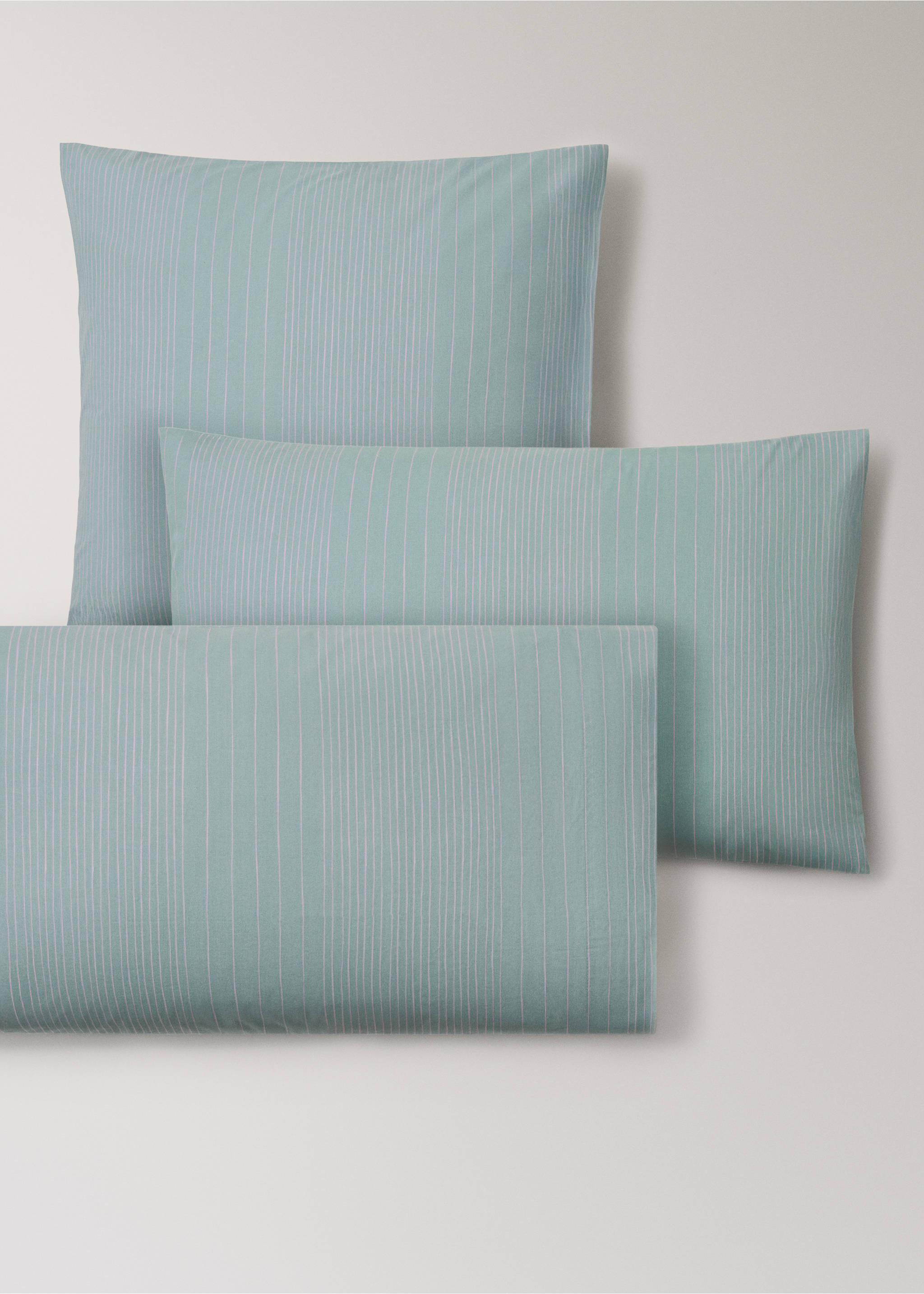 Two percale cotton pillowcases with watercolour stripes 60x60 cm - Details of the article 4, Aqua Green. Ref: 27033731-00.