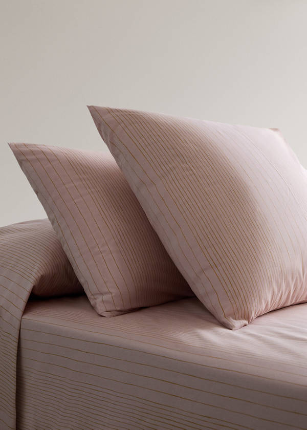 Two percale cotton pillowcases with watercolour stripes 60x60 cm — Pink