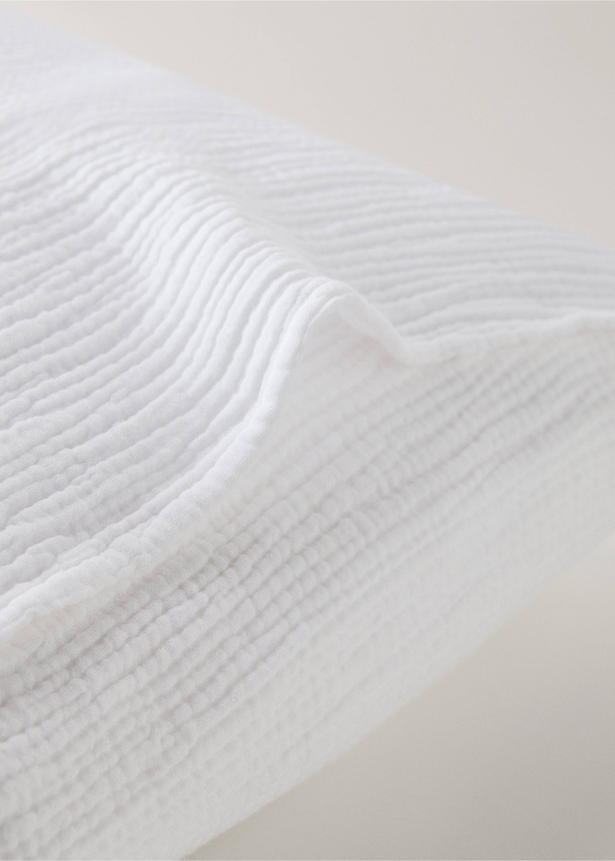 Two cotton chiffon pillowcases 60x60 cm - Details of the article 2, Off White. Ref: 27033735-00.