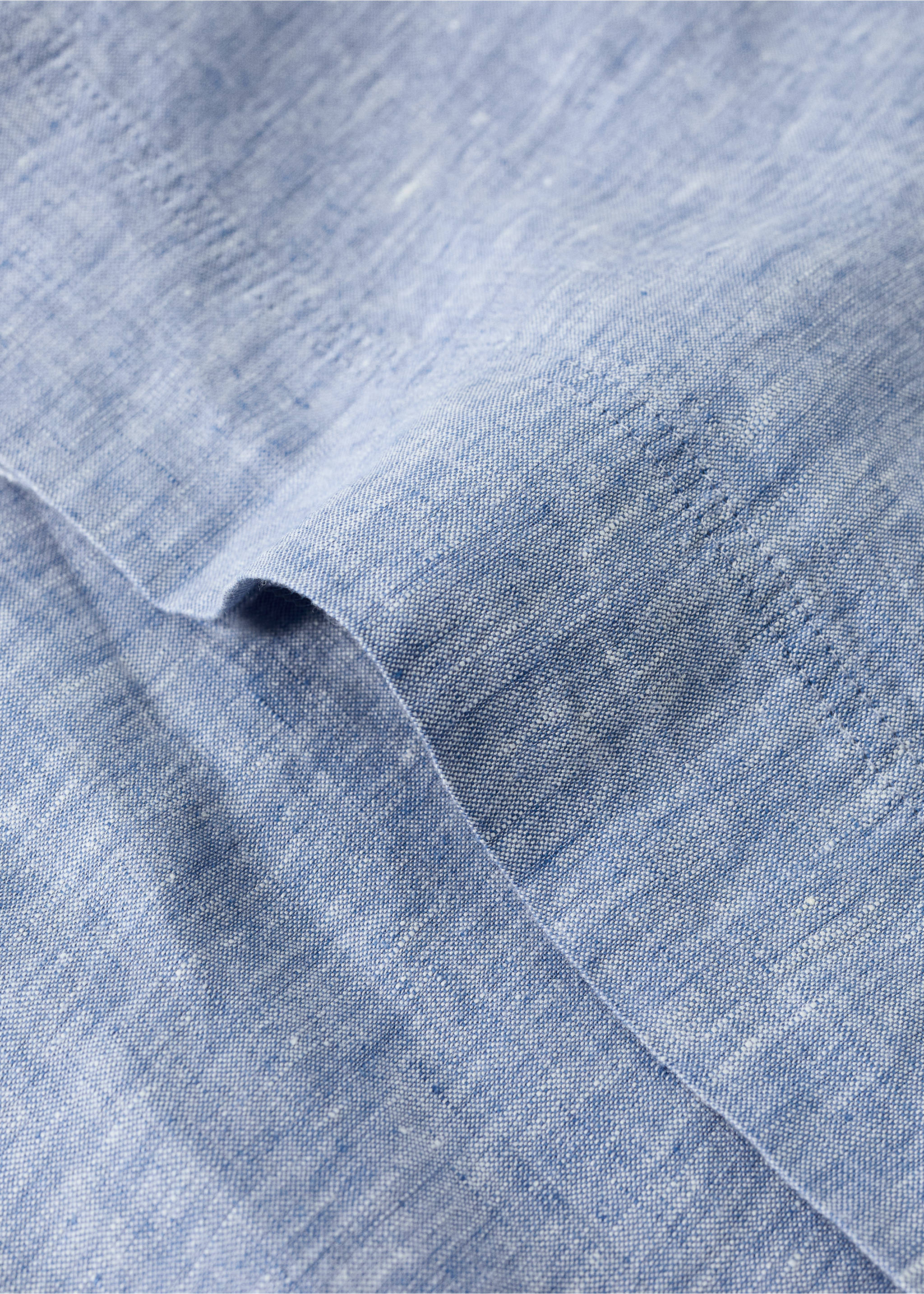 Linen yarn-dyed pillow cover 45x110 cm - Details of the article 1, Blue. Ref: 27033736-00.