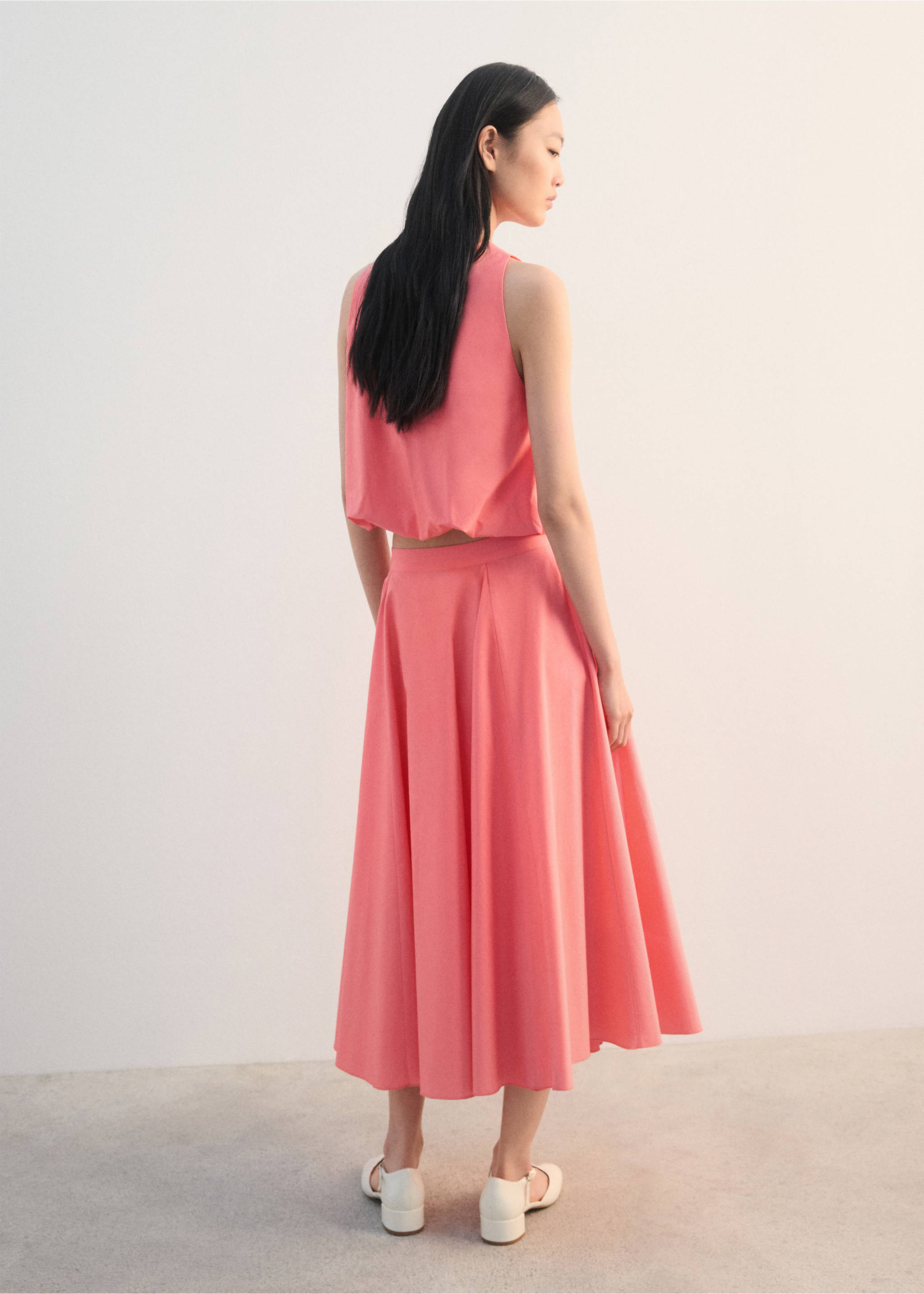 Flared midi-skirt - Reverse of the article, Coral Red. Ref: 27034044-00.