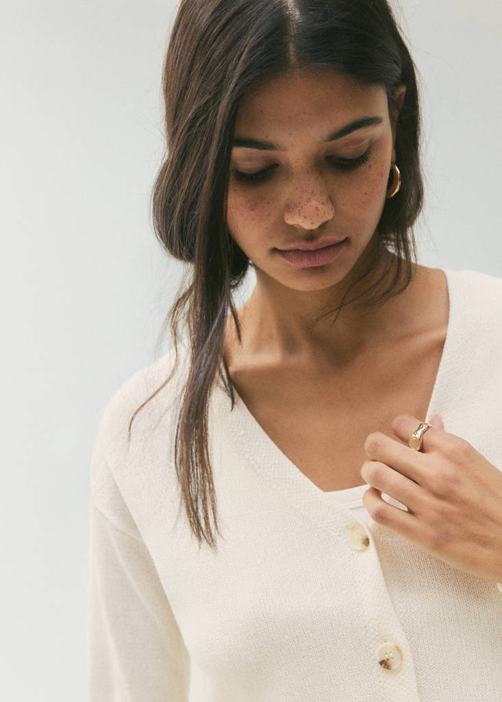 Fine-knit cardigan — Ecru