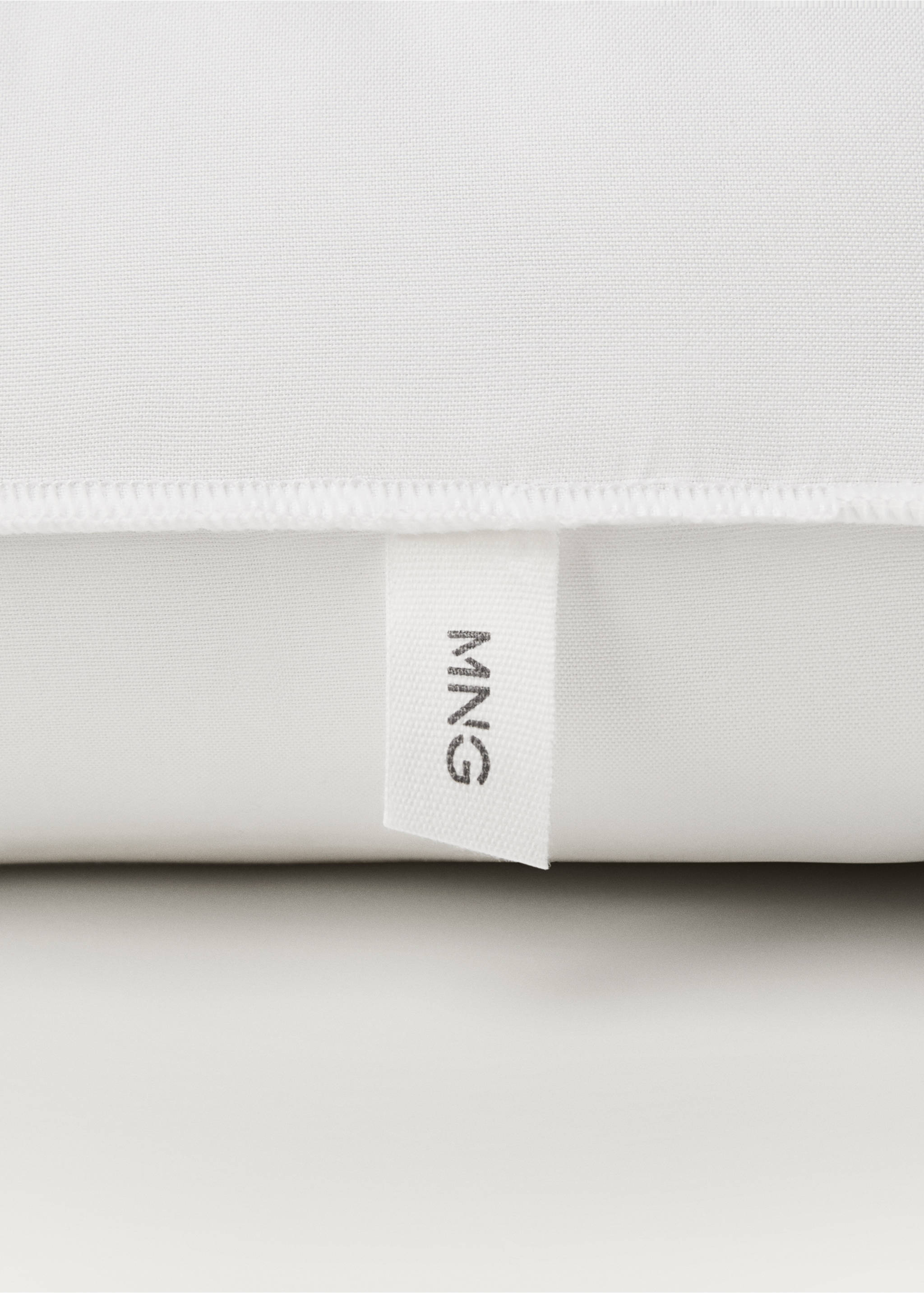 Microfibre cushion filling 40x40cm - Details of the article 1, White. Ref: 27034063-00.