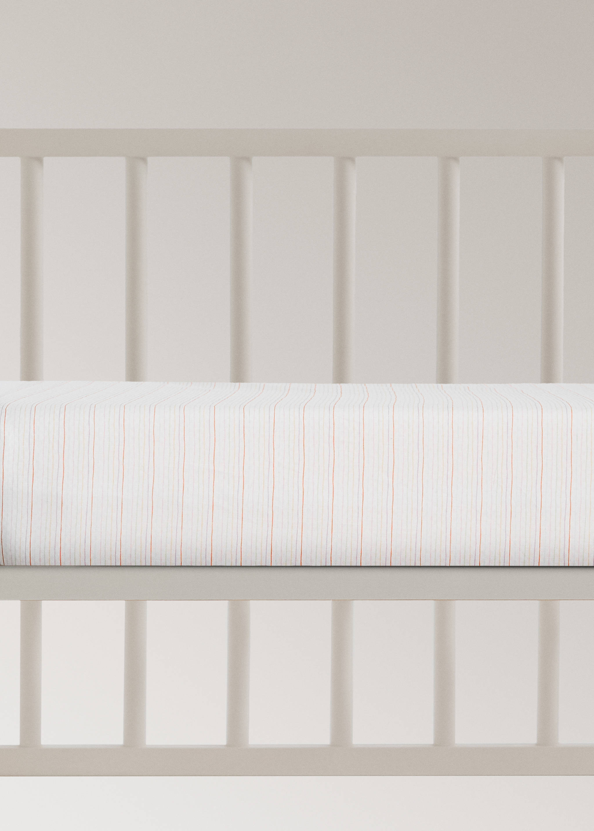 Cot bed fitted sheet in fine stripe percale cotton - Article without model