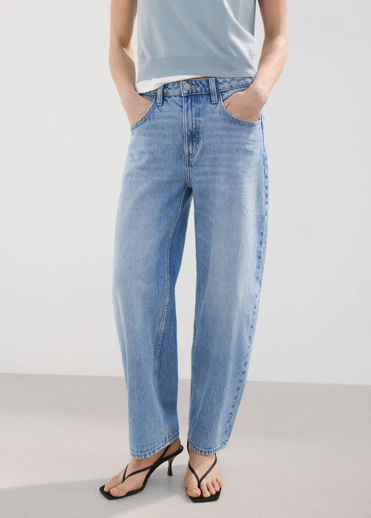 High-waisted barrel jeans — Medium Blue