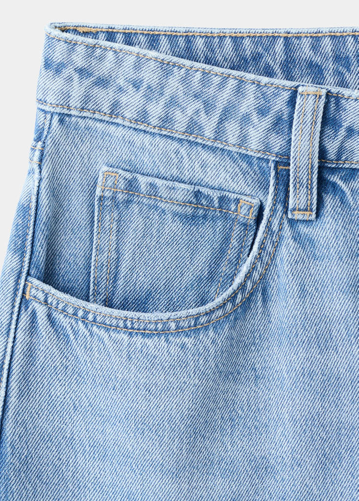 High-waisted barrel jeans — Medium Blue