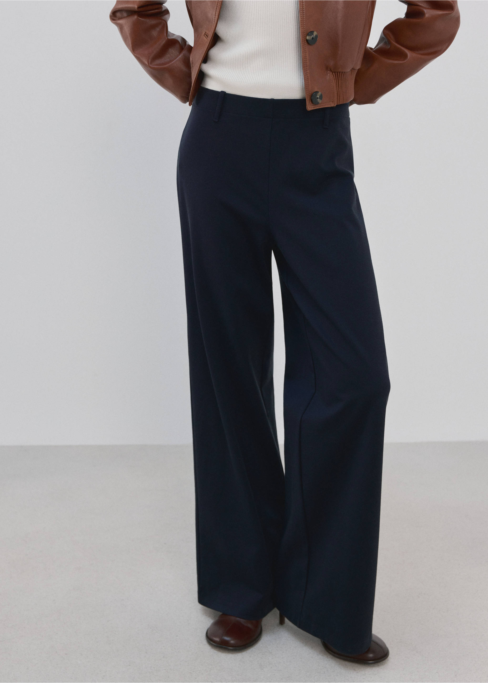 Straight lyocell trousers - Medium plane, Navy. Ref: 27034080-00.
