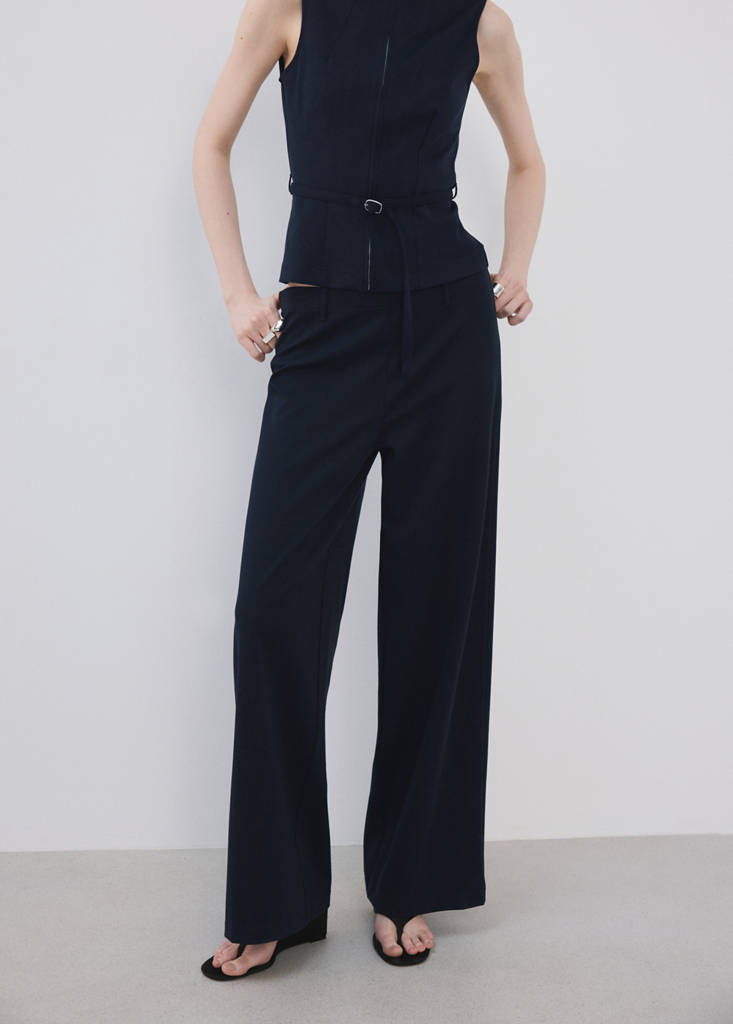 Straight lyocell trousers — Navy