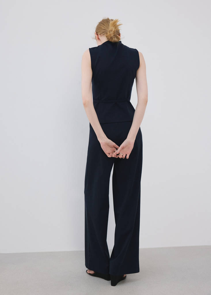 Straight lyocell trousers — Navy