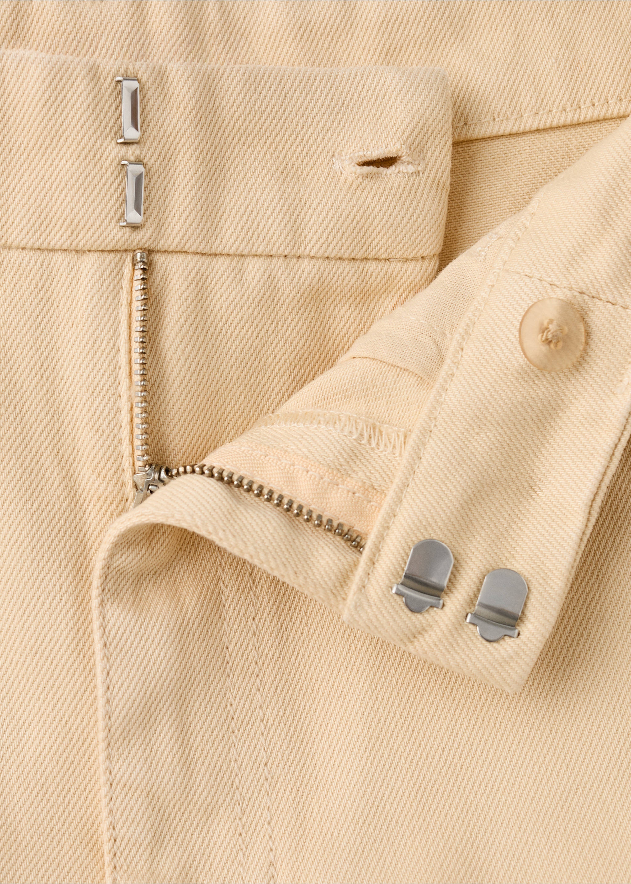 Mid-rise balloon jeans - Details of the article 0, Vanilla. Ref: 27034082-00.