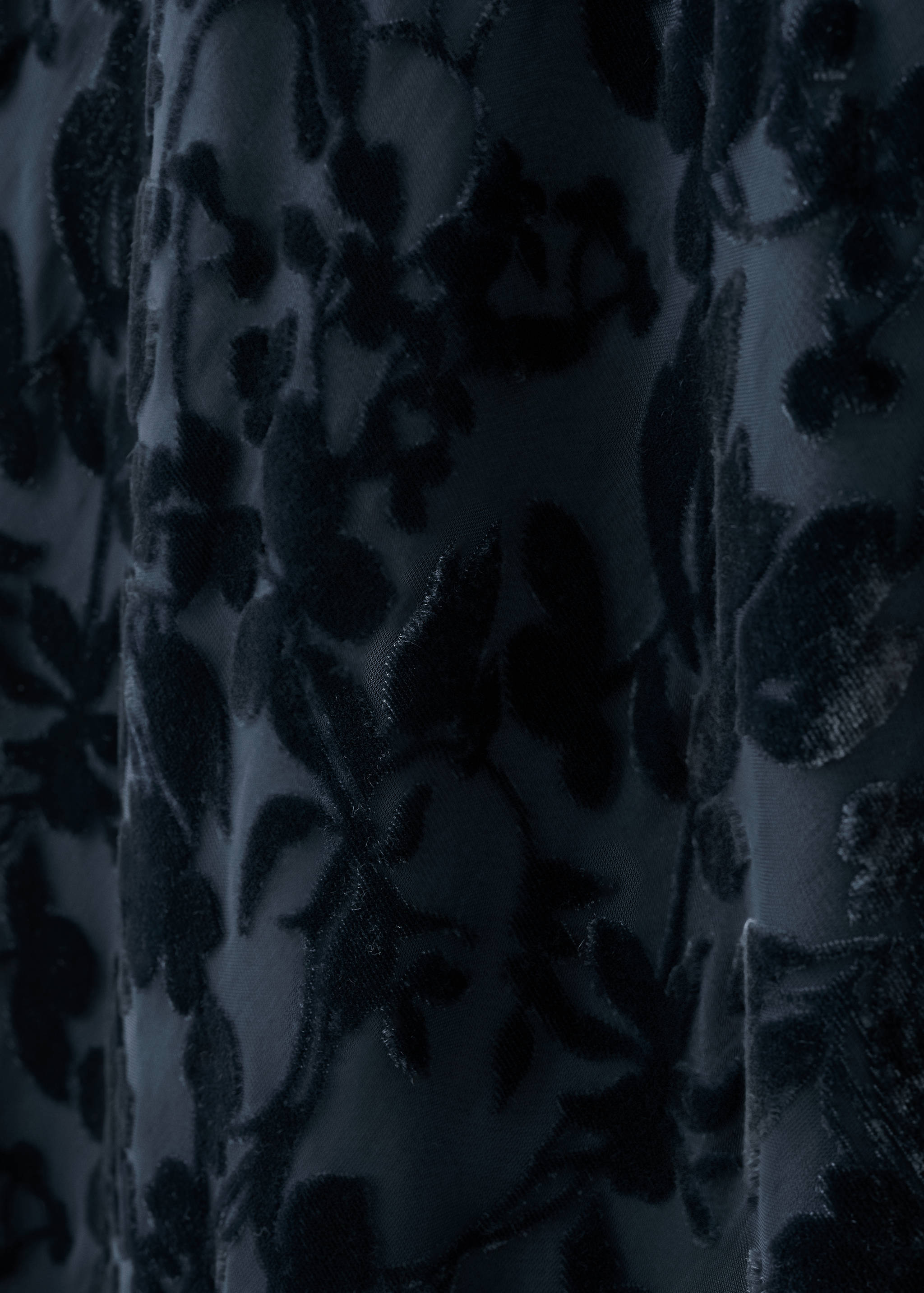 Devoré dress with bell sleeves - Details of the article 8