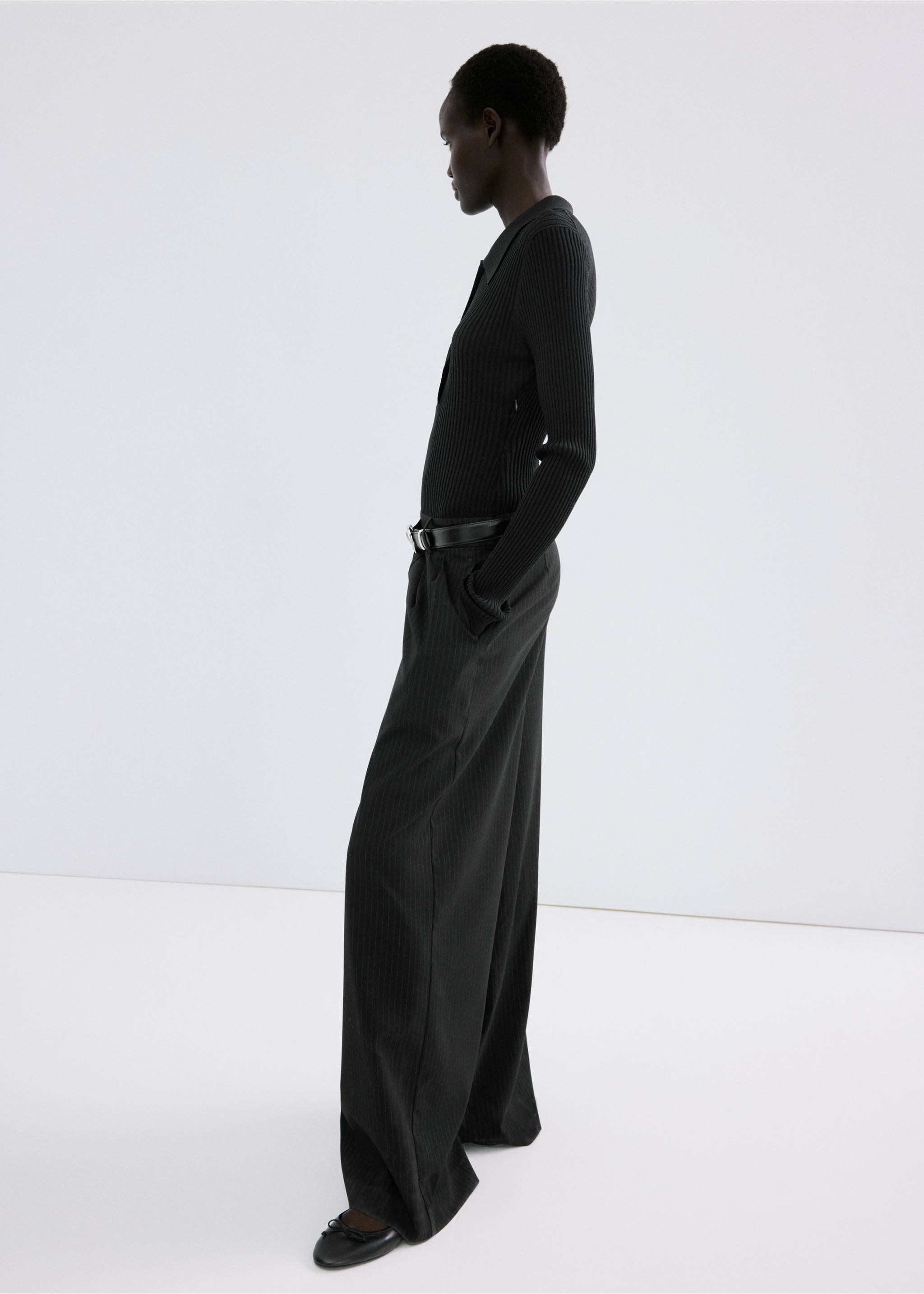 Contrast-bodice long jumpsuit - Details of the article 2, Black. Ref: 27034086-00.