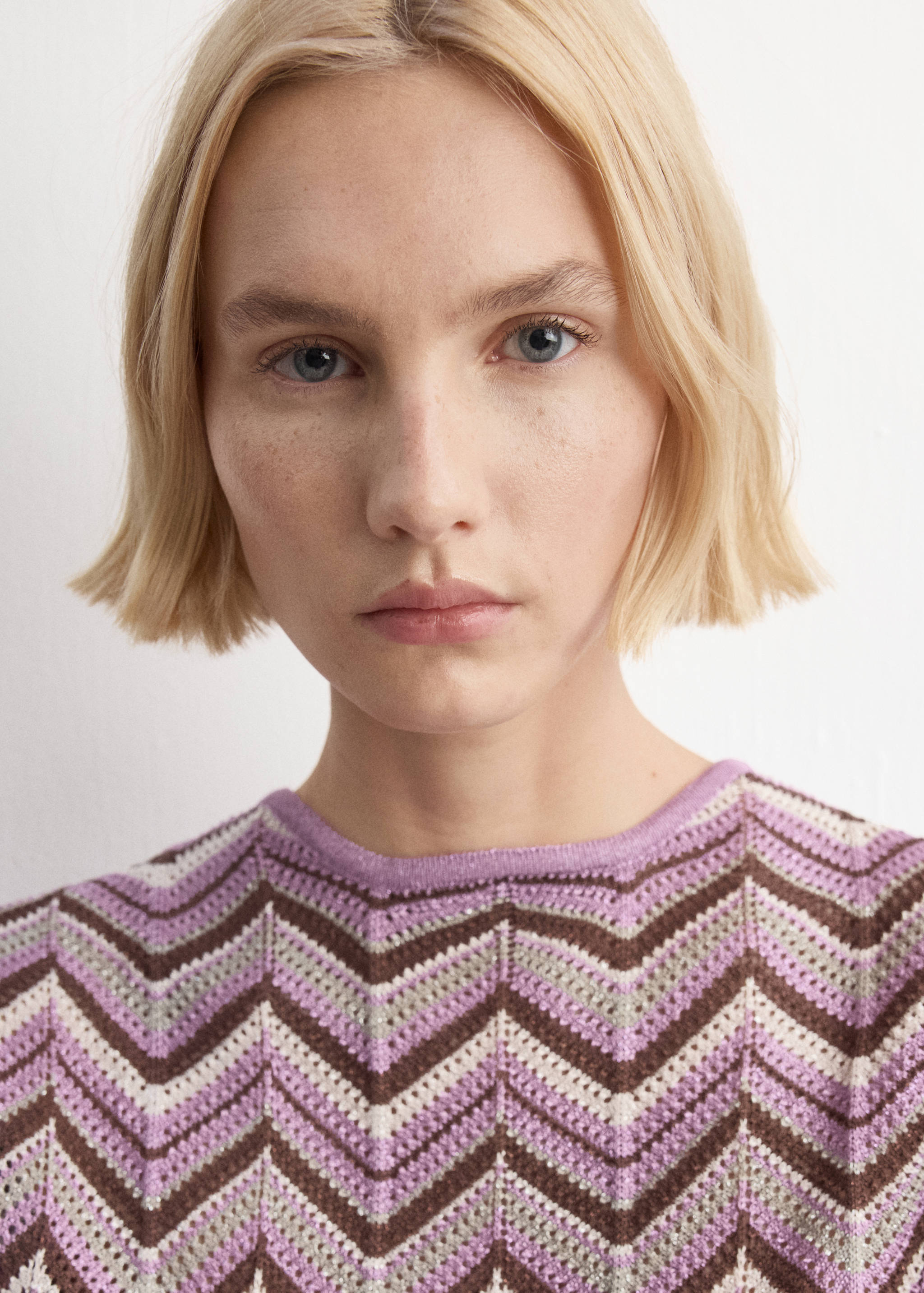 توب منسوج عليه طباعة - تفاصيل المنتج 1