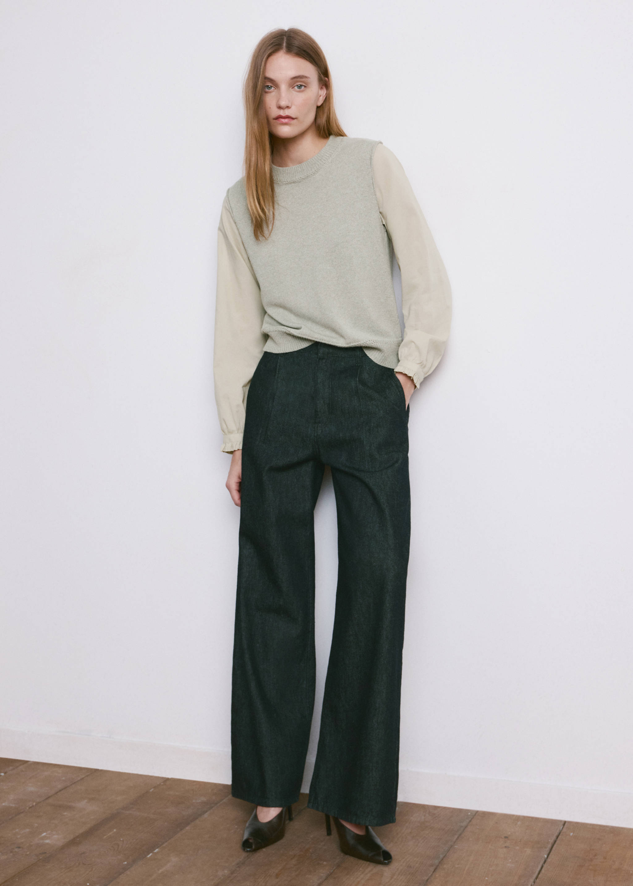 Combined knitted sweater - General plane