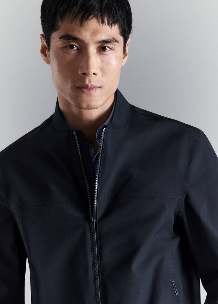 Water-repellent bomber jacket — Navy
