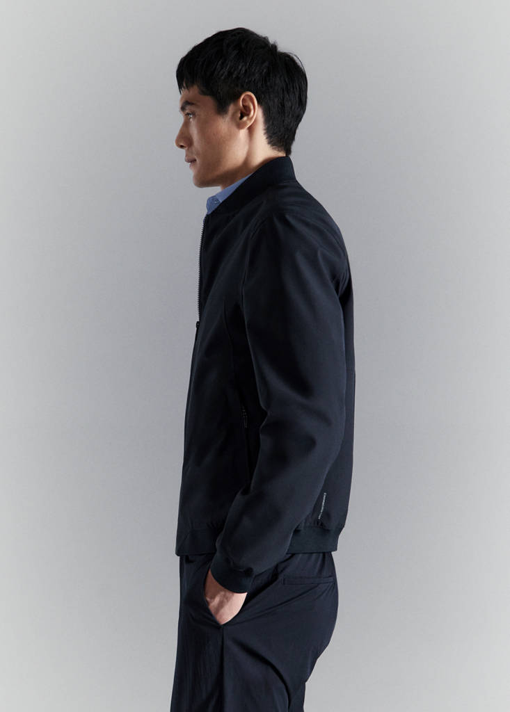 Water-repellent bomber jacket — Navy