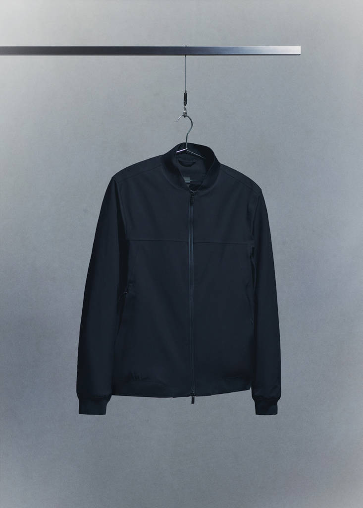 Water-repellent bomber jacket — Navy