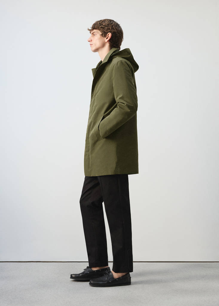 Water-repellent parka with removable hood — Olive Green