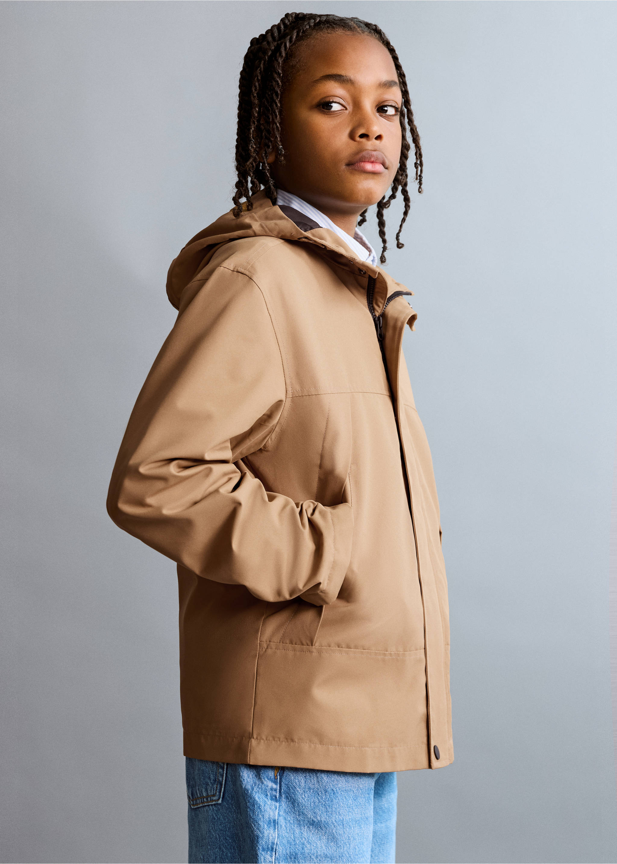 Chaqueta capucha - Plano medio, Caramelo. Ref: 27034423-00.