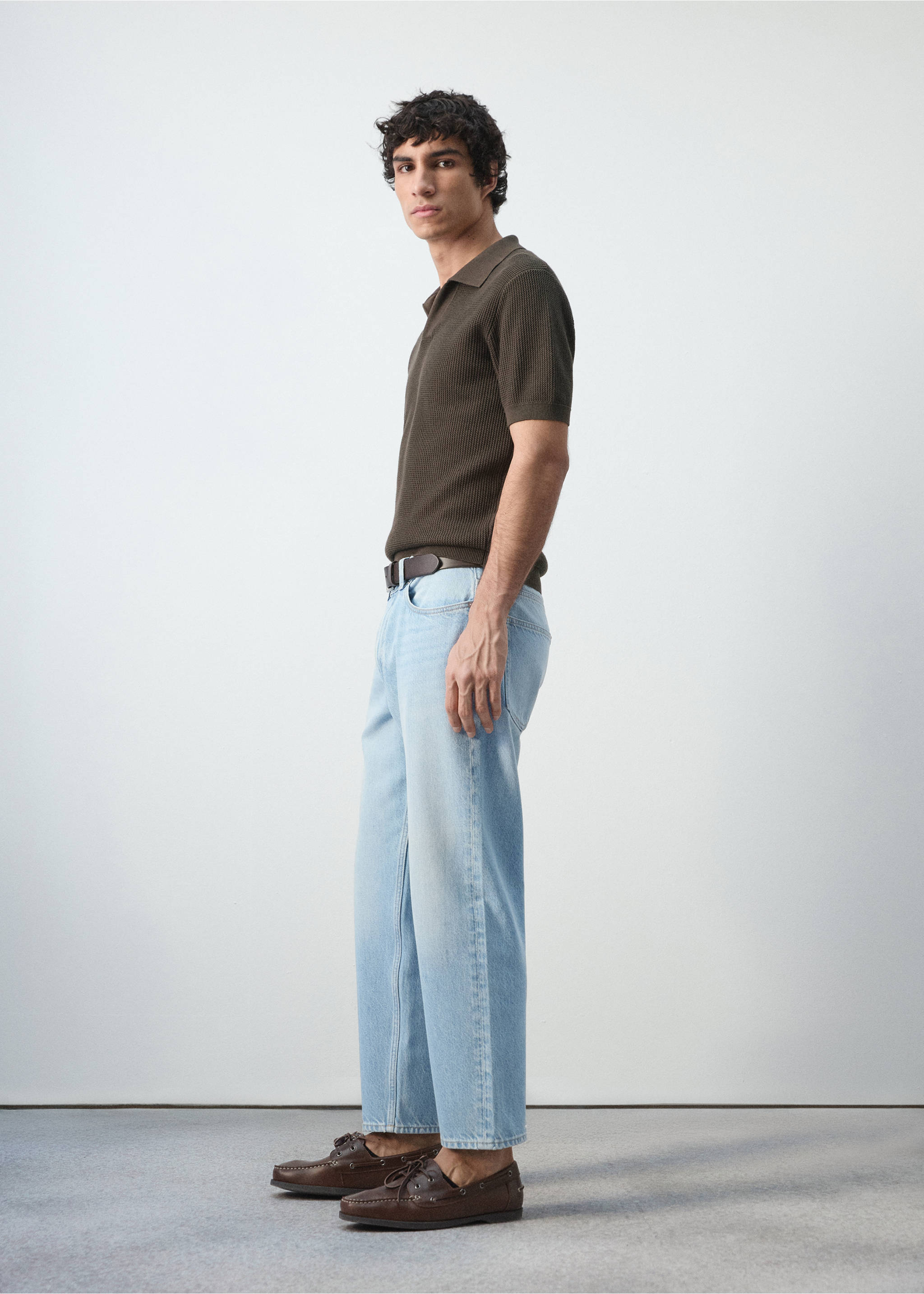 Sammy cropped carrot-fit jeans - Details of the article 2, Light Blue. Ref: 27034427-00.