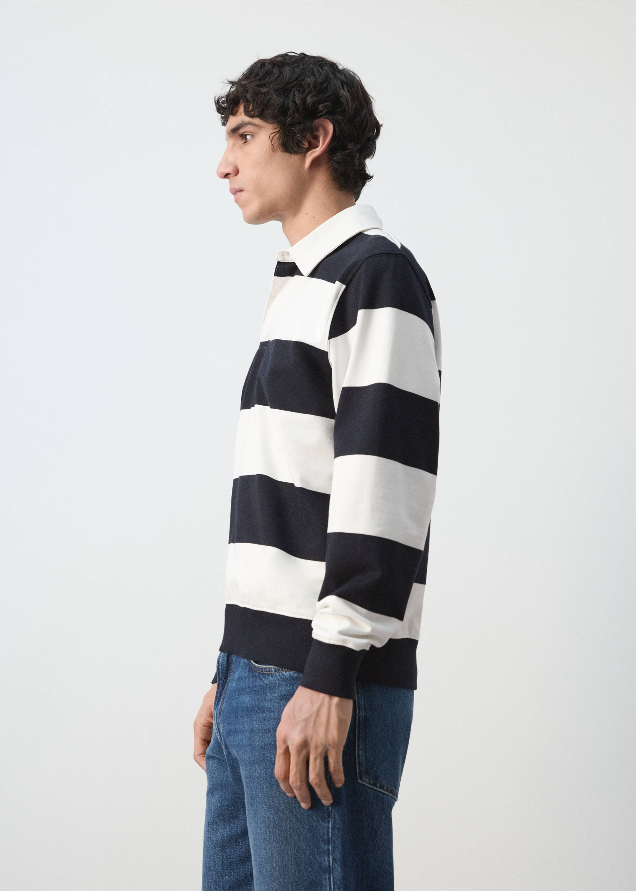 Striped polo sweatshirt in 100% cotton - Details of the article 2, White. Ref: 27034431-00.